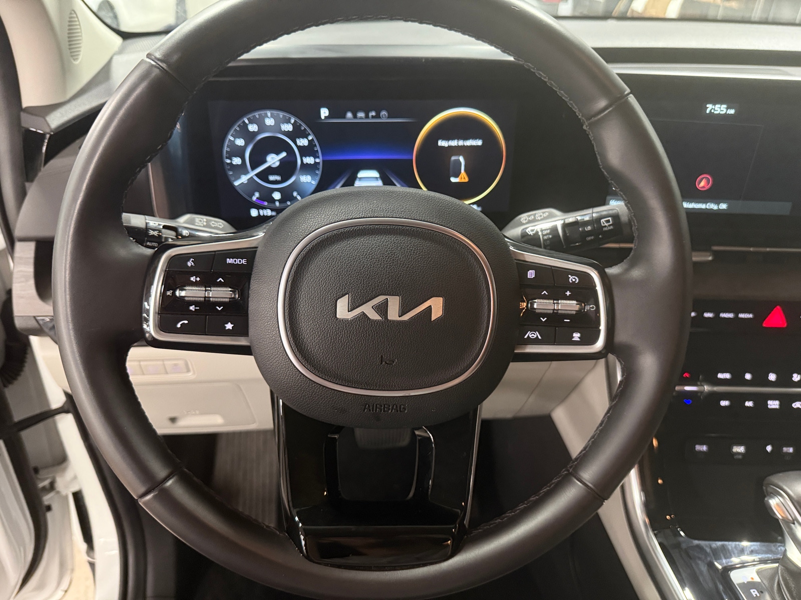 Thumbnail: 2024 Kia Carnival - 5