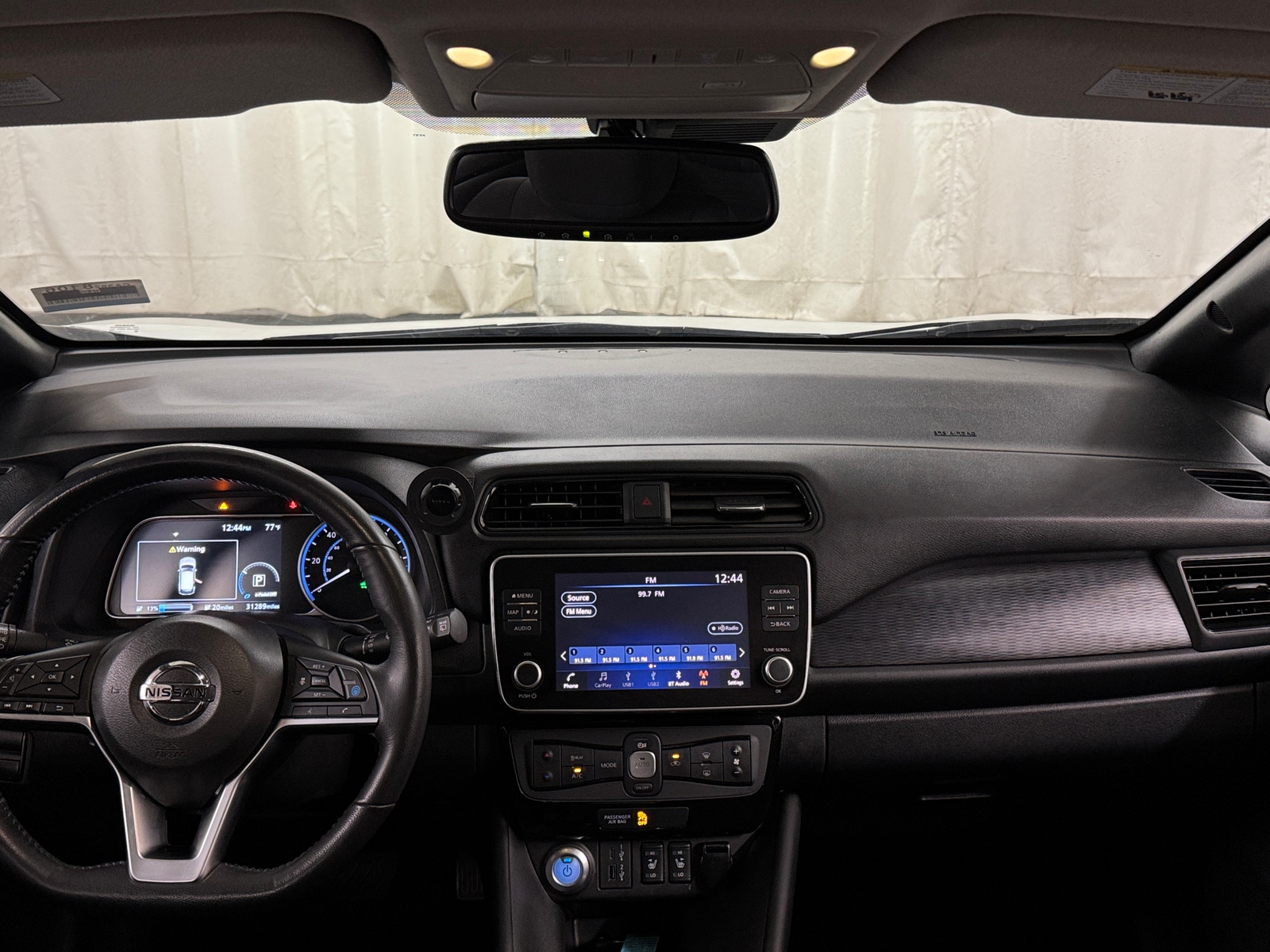 Thumbnail: 2020 Nissan Leaf - 3