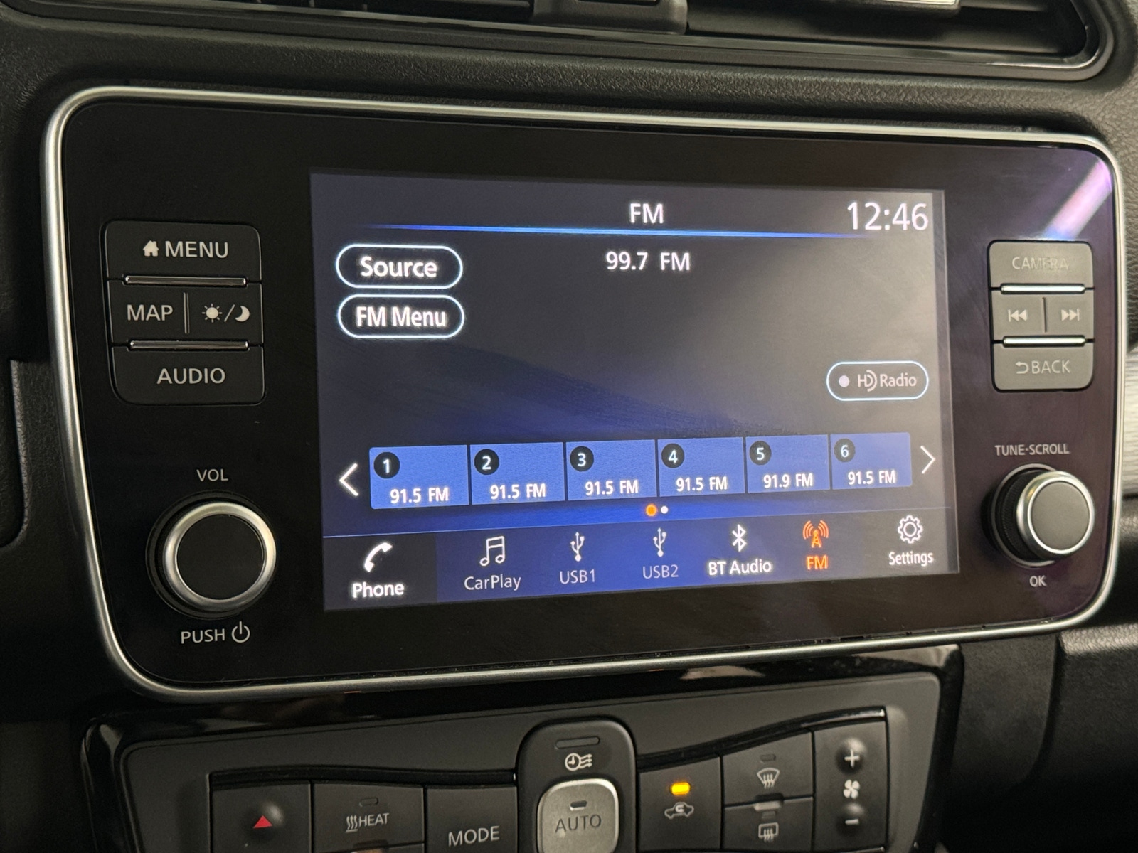 Thumbnail: 2020 Nissan Leaf - 4
