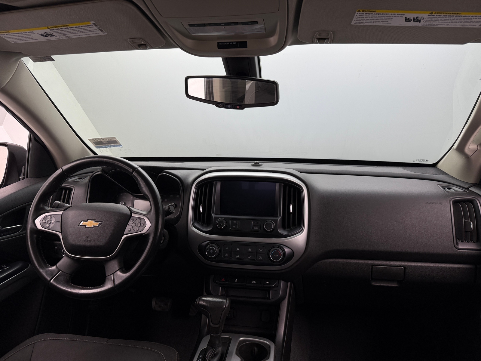Thumbnail: 2019 Chevrolet Colorado - 3