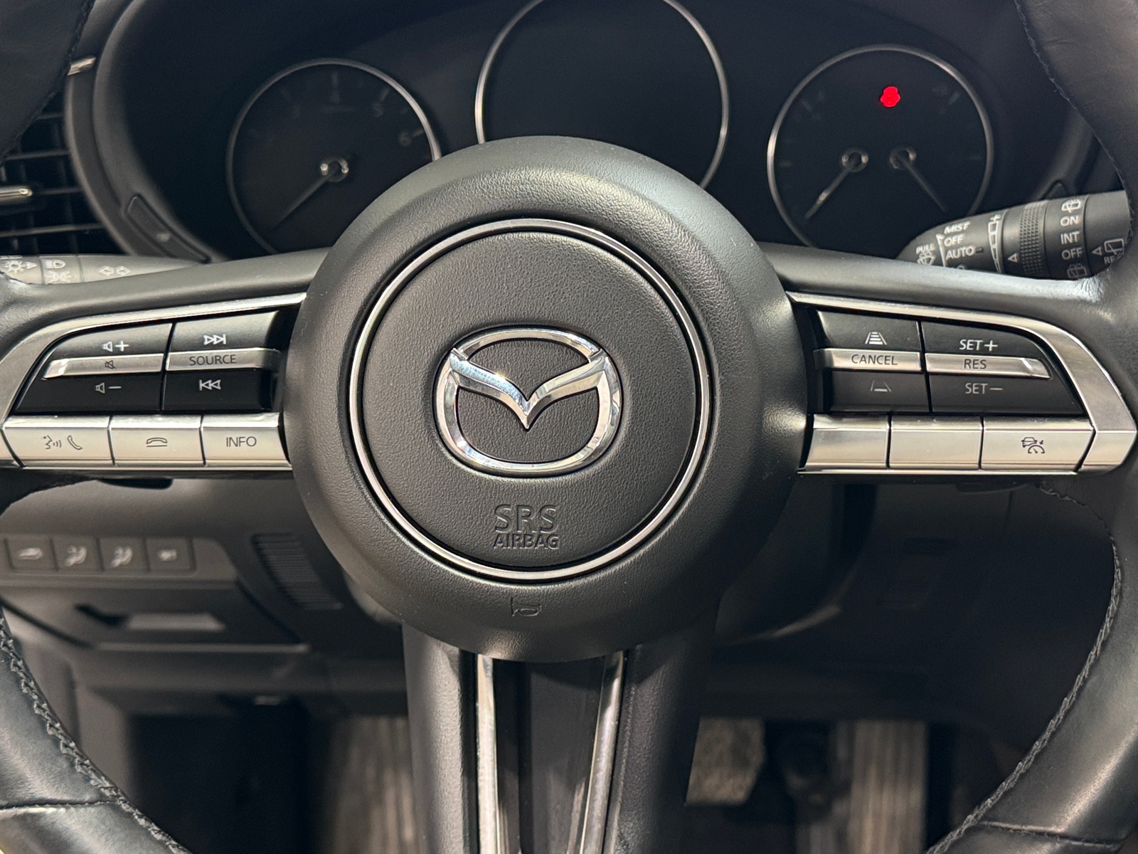 Thumbnail: 2023 Mazda CX-30 - 4