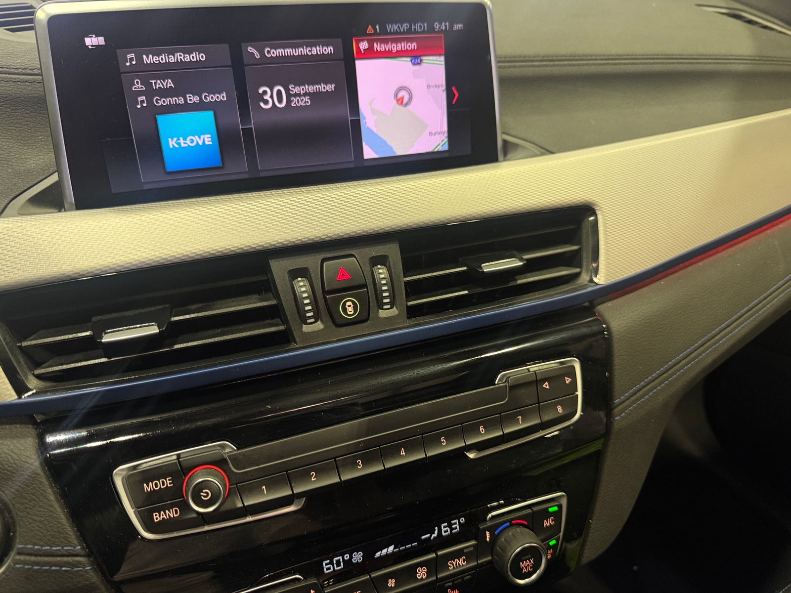 Thumbnail: 2020 BMW X1 - 3