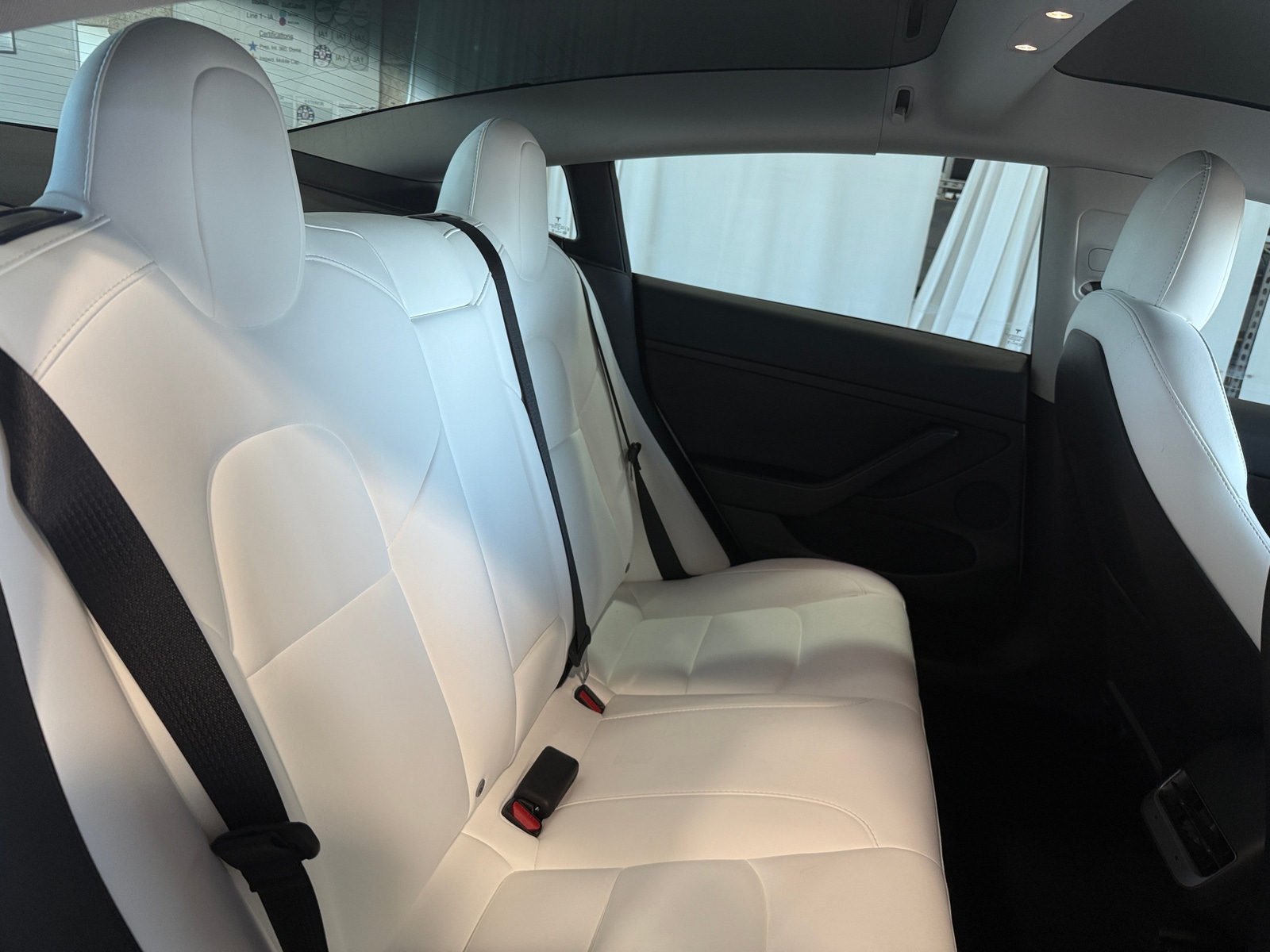 Thumbnail: 2022 Tesla Model 3 - 5