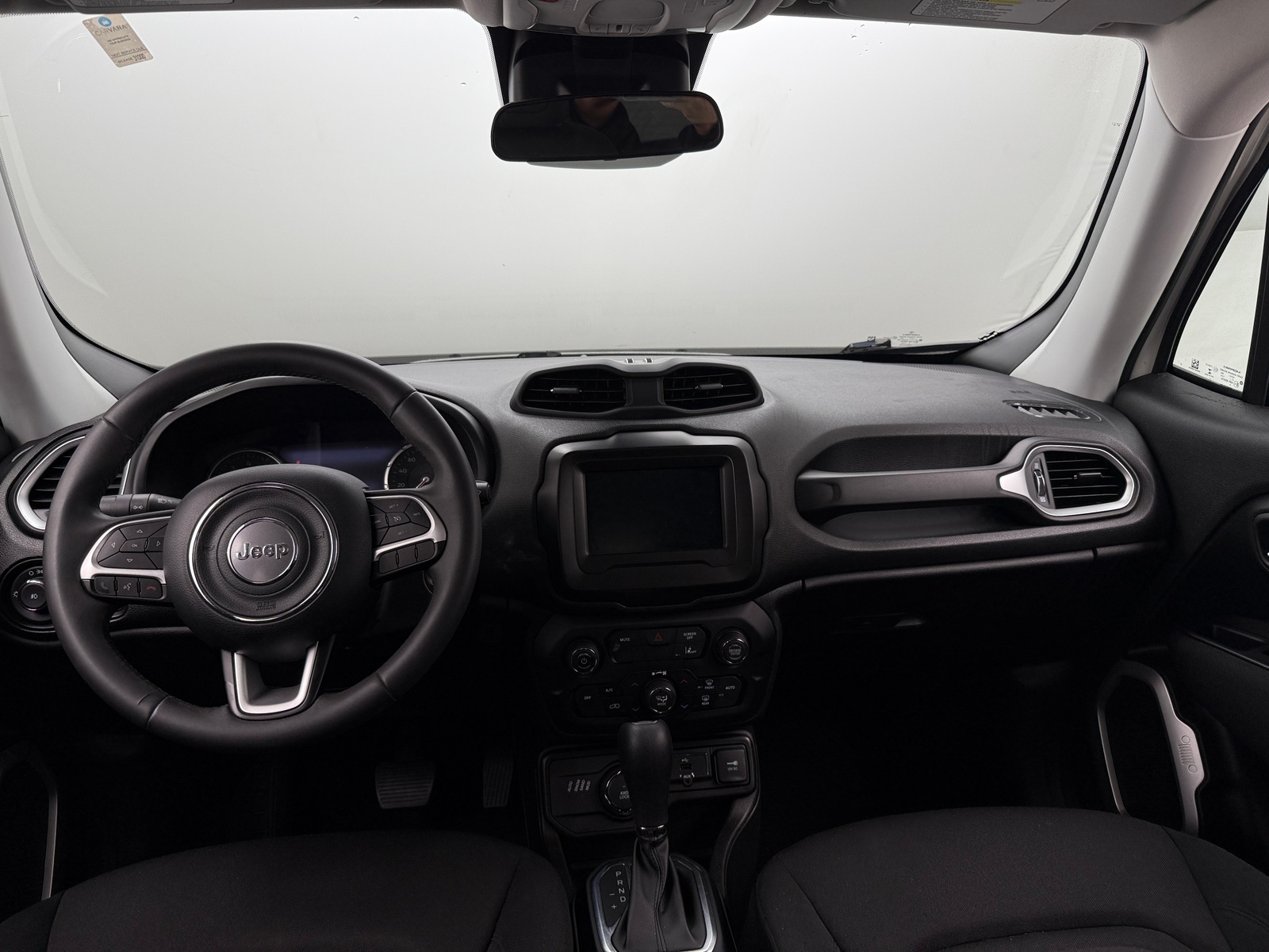 Thumbnail: 2021 Jeep Renegade - 3