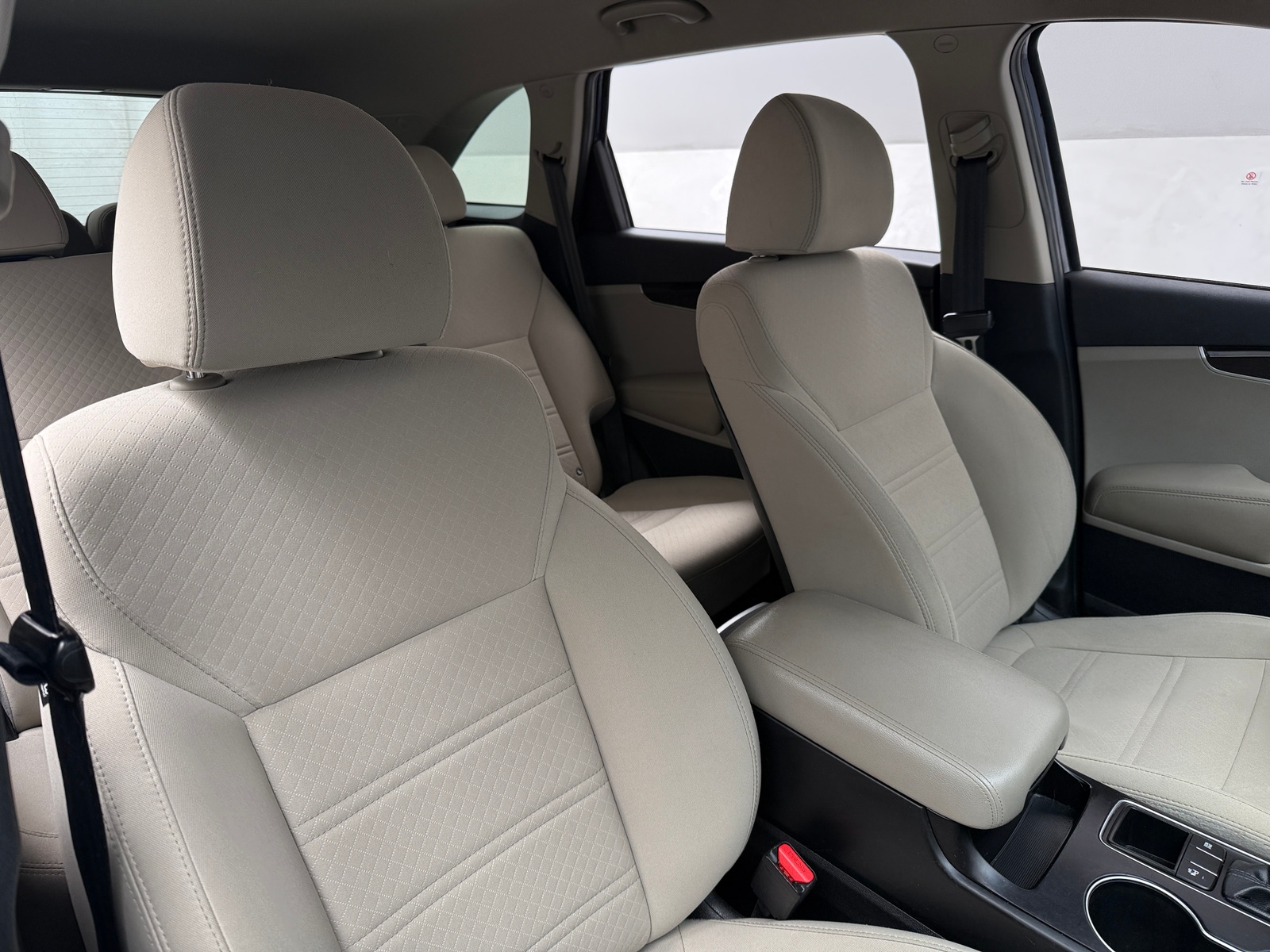Thumbnail: 2019 Kia Sorento - 2