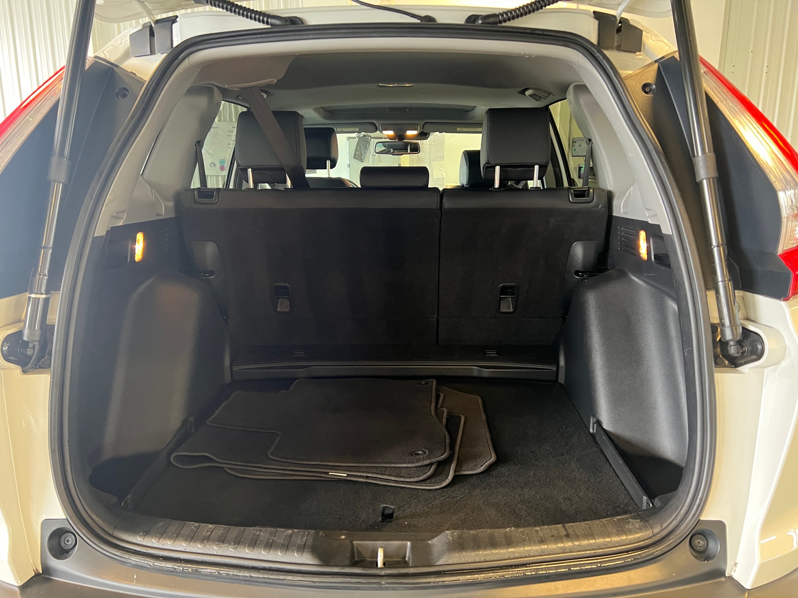 Thumbnail: 2019 Honda CR-V - 6