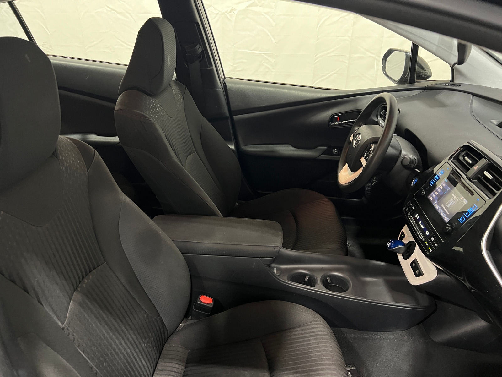 Thumbnail: 2018 Toyota Prius - 2