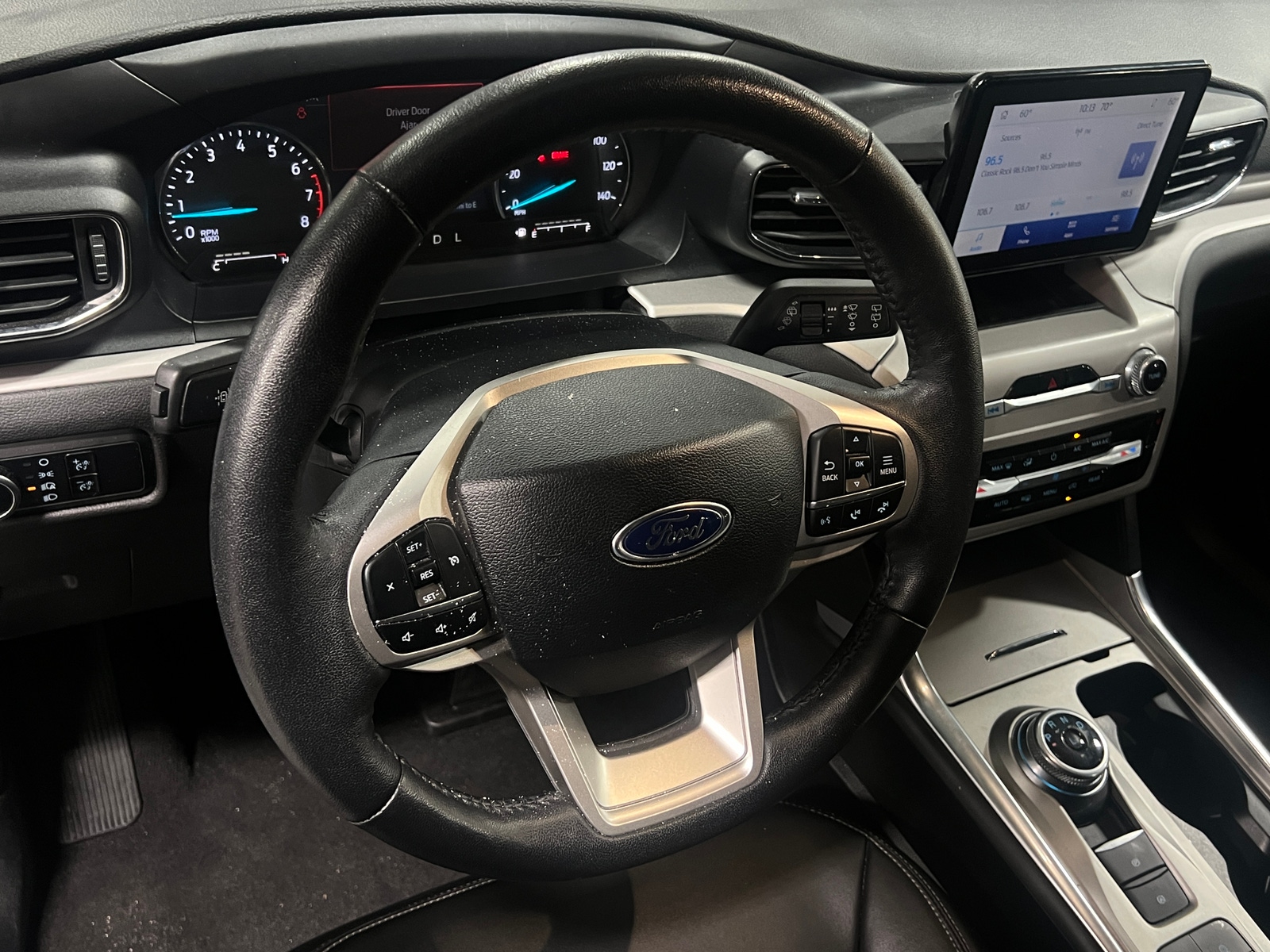 Thumbnail: 2024 Ford Explorer - 4
