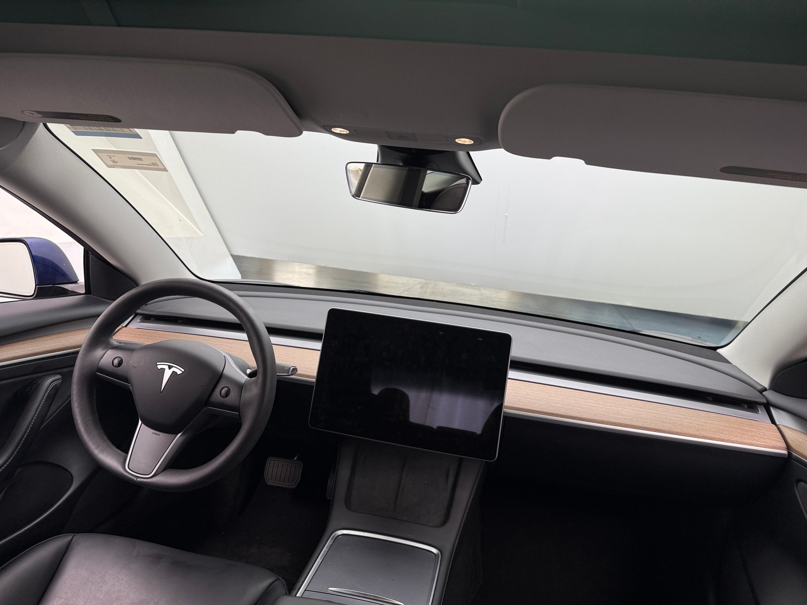 Thumbnail: 2023 Tesla Model 3 - 2
