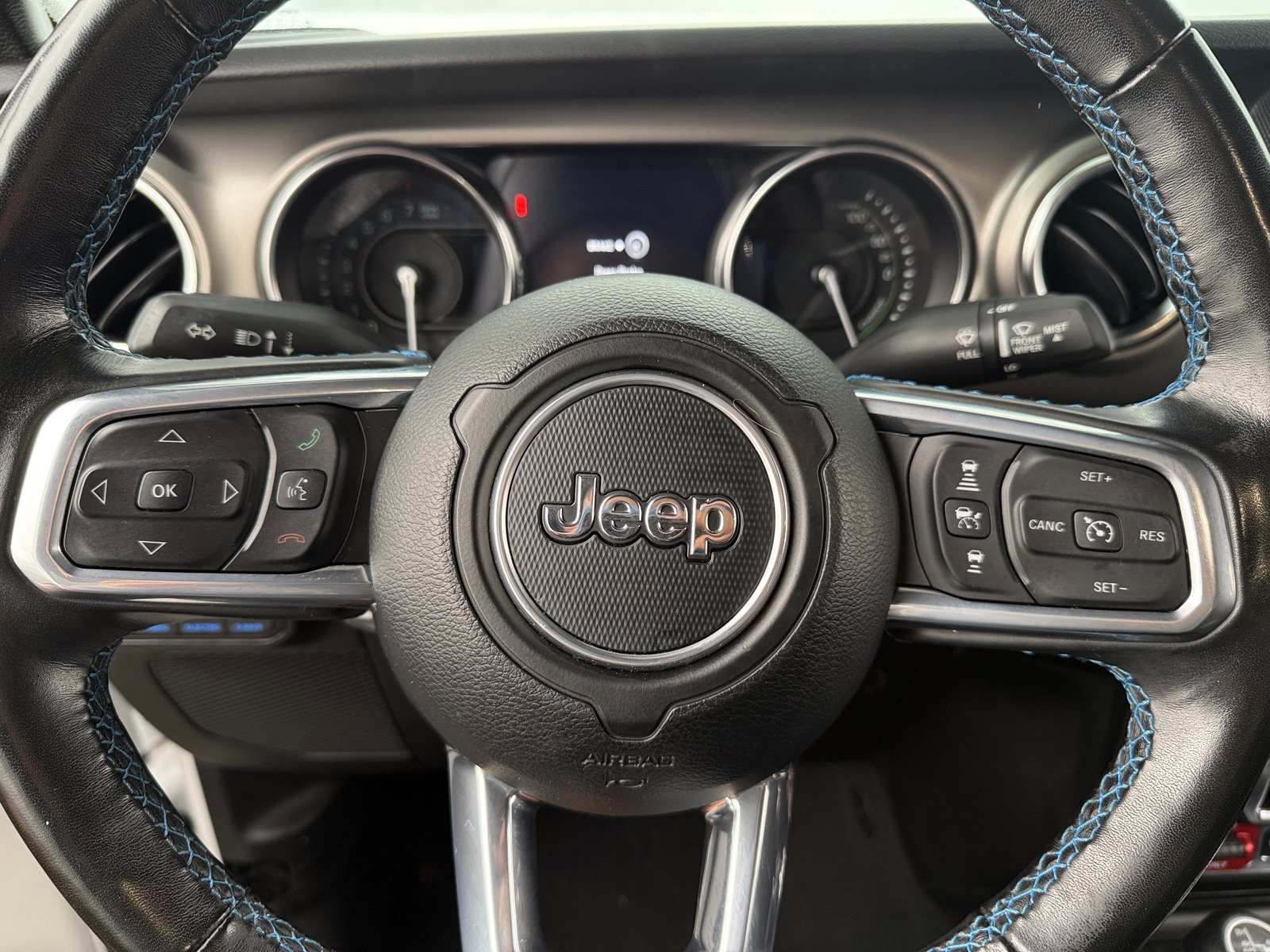 Thumbnail: 2022 Jeep Wrangler - 5