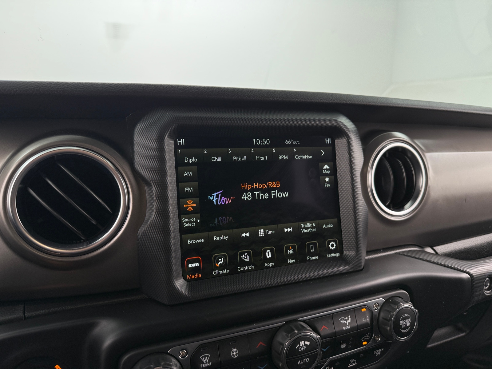 Thumbnail: 2022 Jeep Wrangler - 4