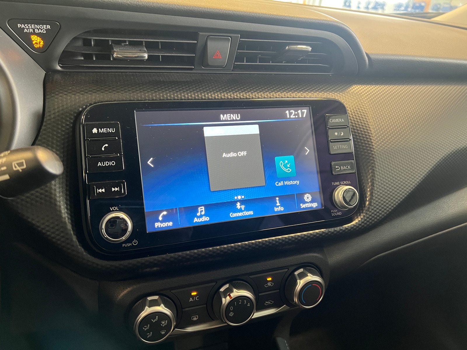 Thumbnail: 2024 Nissan Kicks - 4