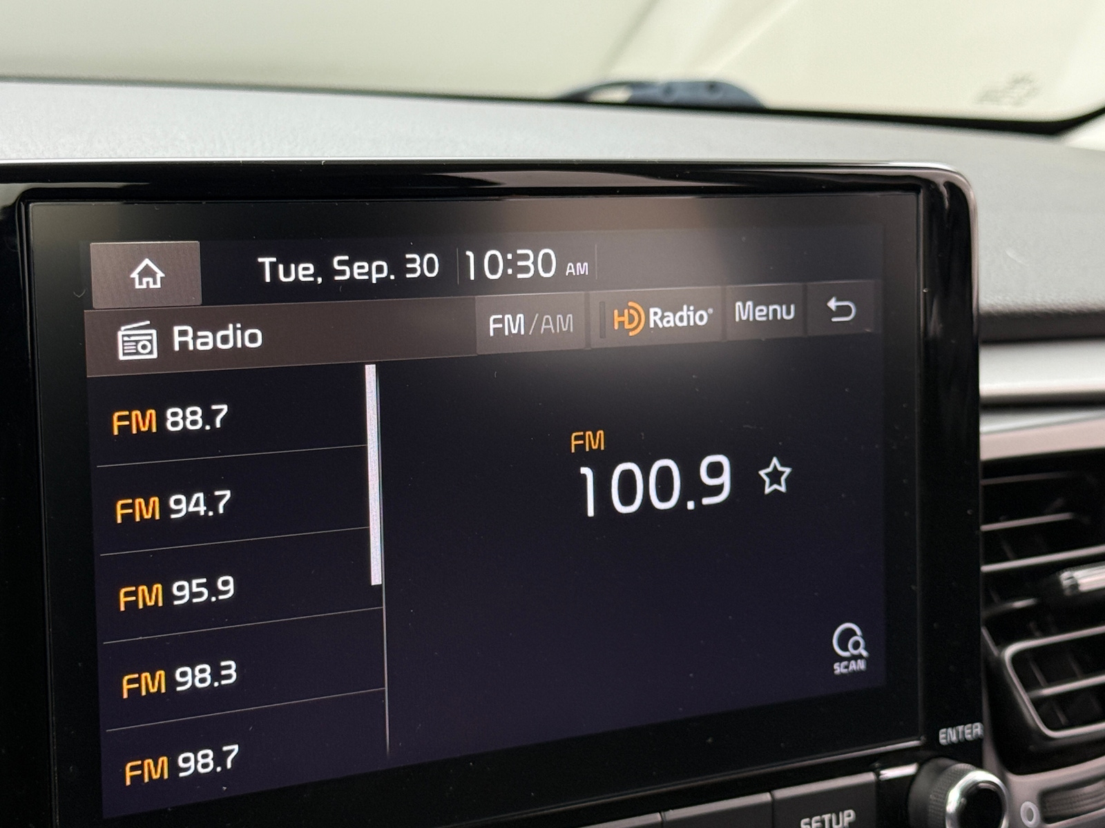 Thumbnail: 2021 Kia Rio - 4