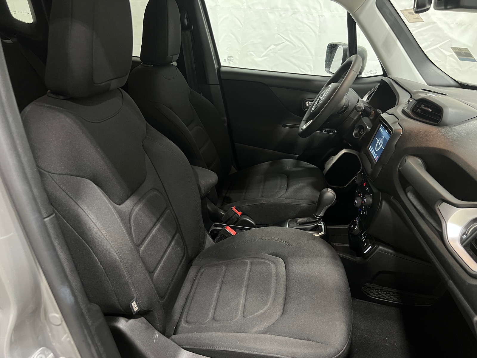 Thumbnail: 2019 Jeep Renegade - 2