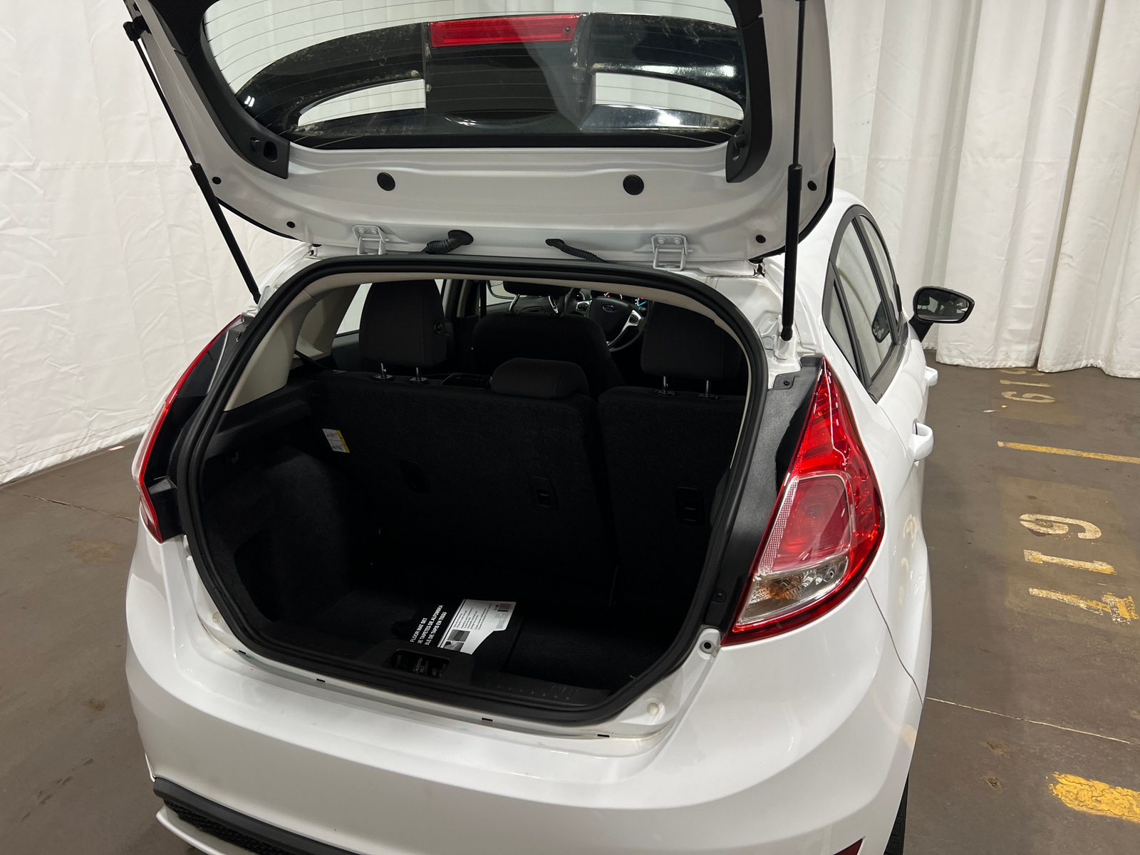 Thumbnail: 2019 Ford Fiesta - 7