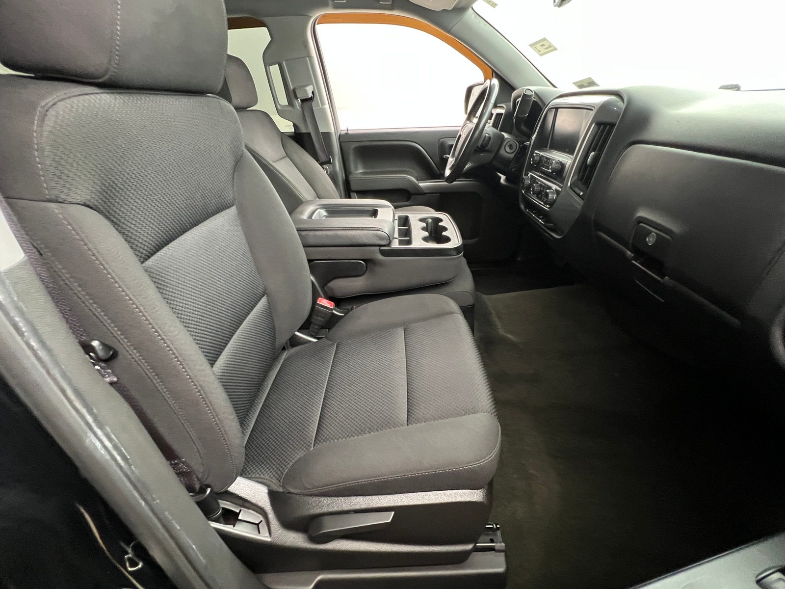 Thumbnail: 2017 Chevrolet Silverado 1500 - 2