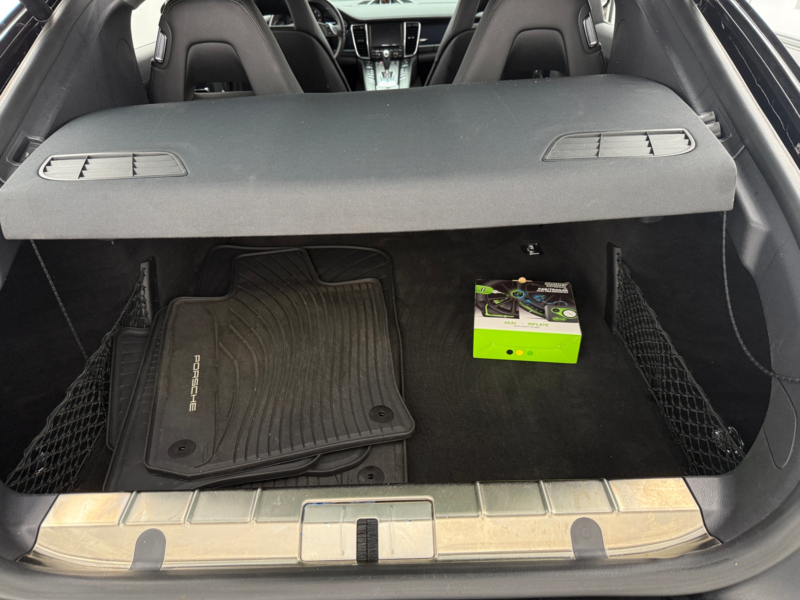 Thumbnail: 2014 Porsche Panamera - 6