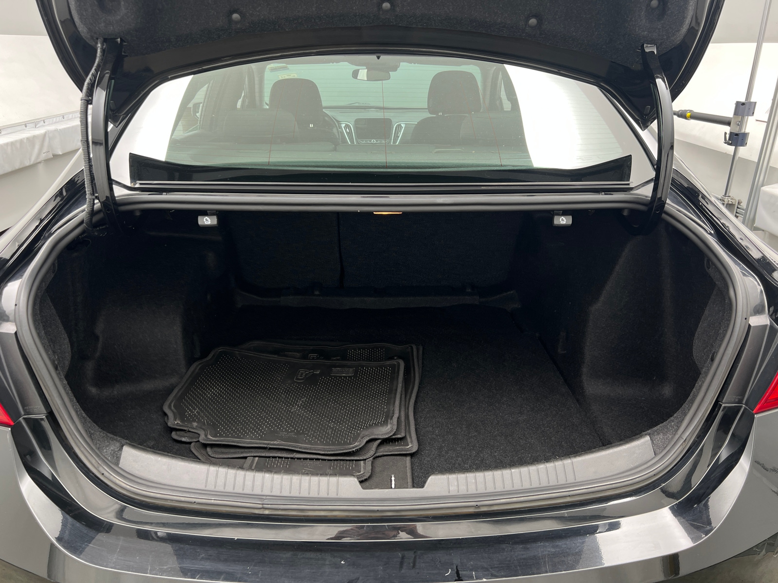 Thumbnail: 2024 Chevrolet Malibu - 7