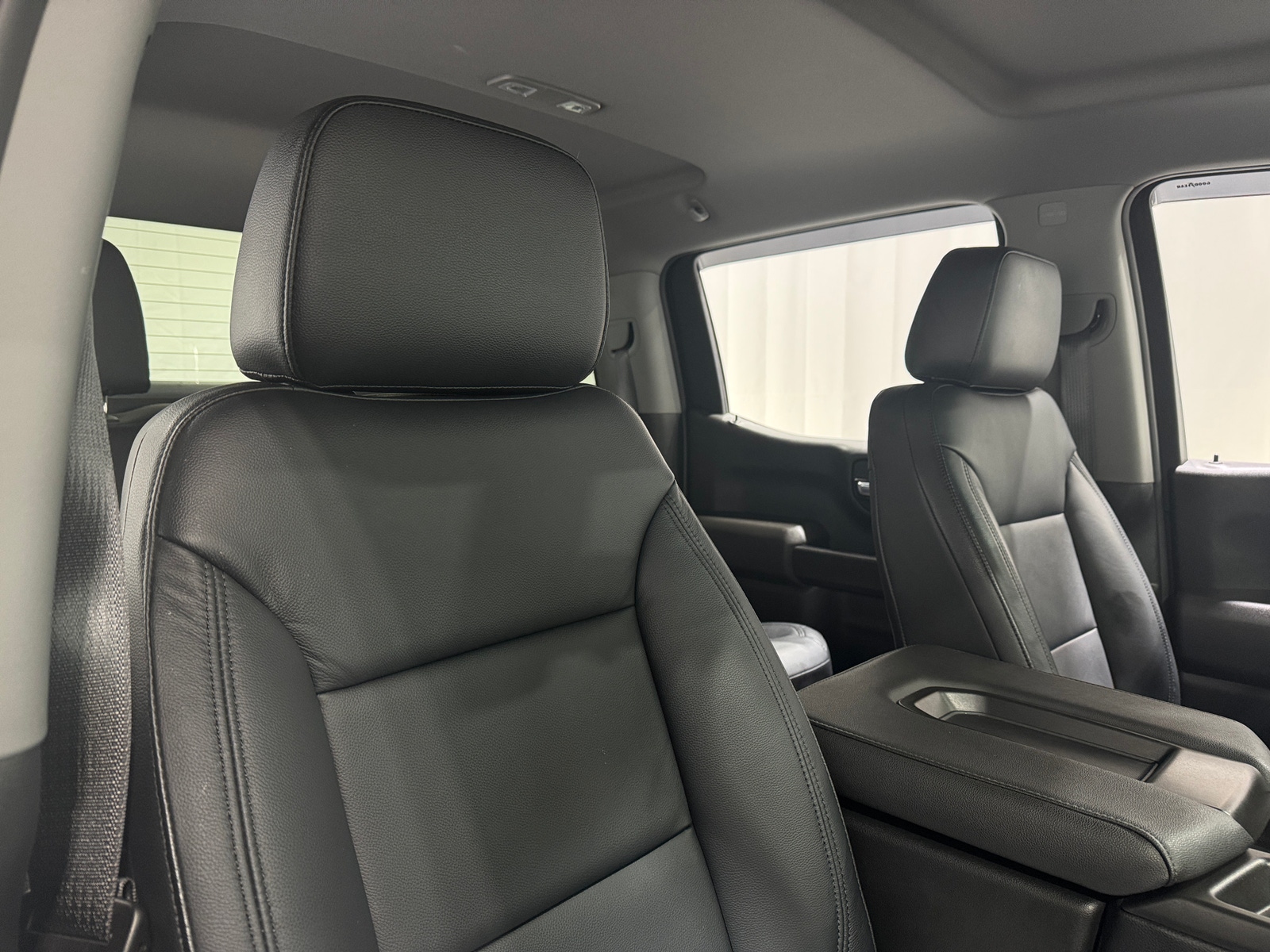 Thumbnail: 2022 Chevrolet Silverado 1500 - 2