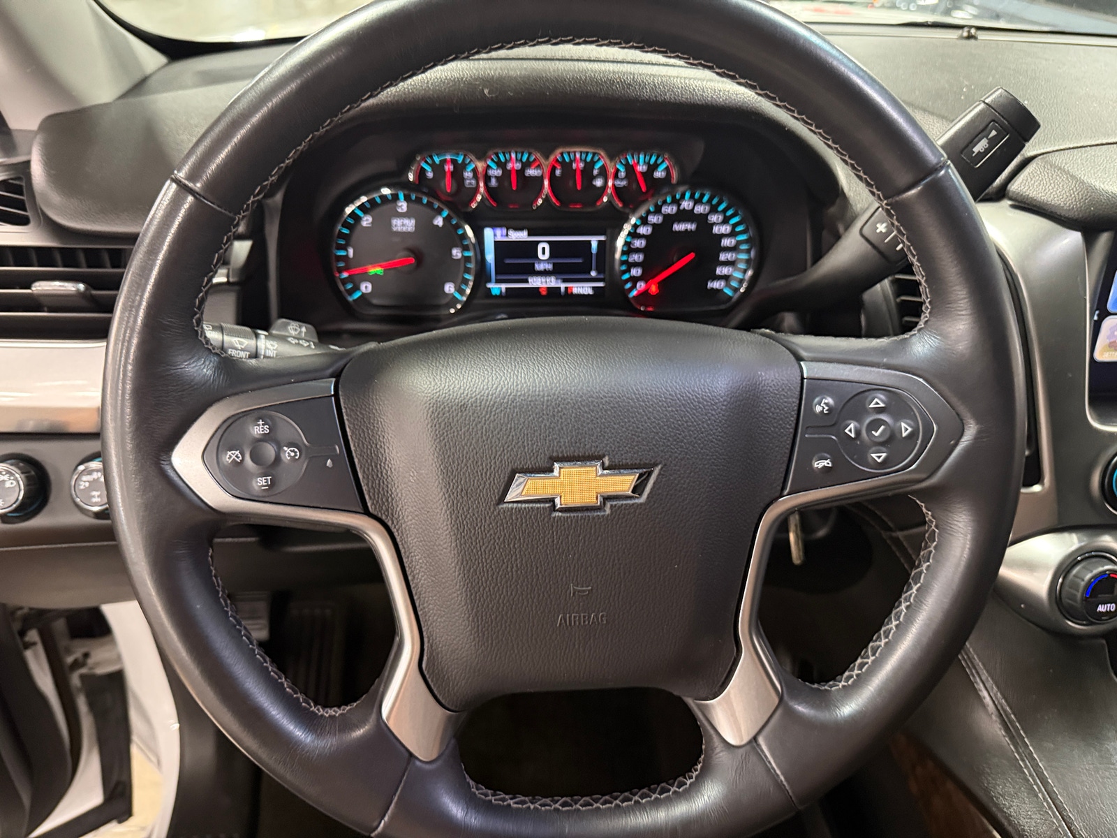 Thumbnail: 2017 Chevrolet Tahoe - 5
