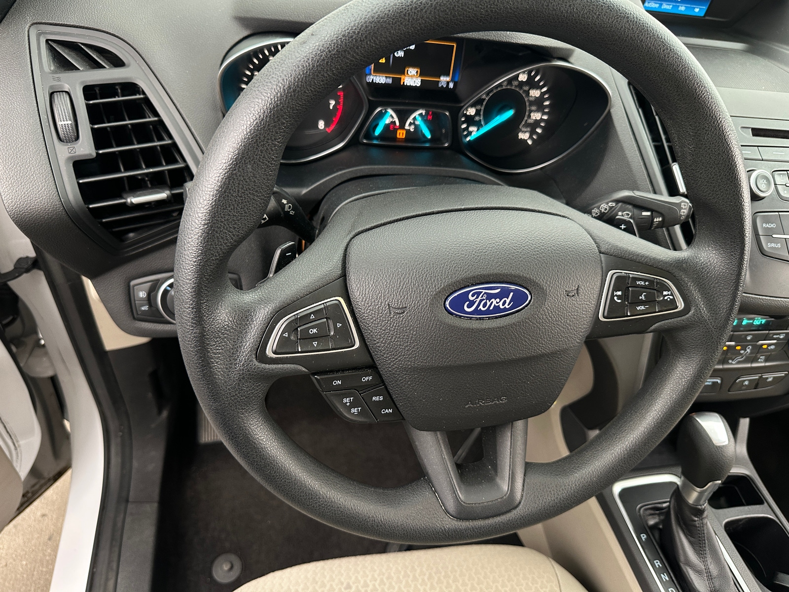 Thumbnail: 2017 Ford Escape - 5