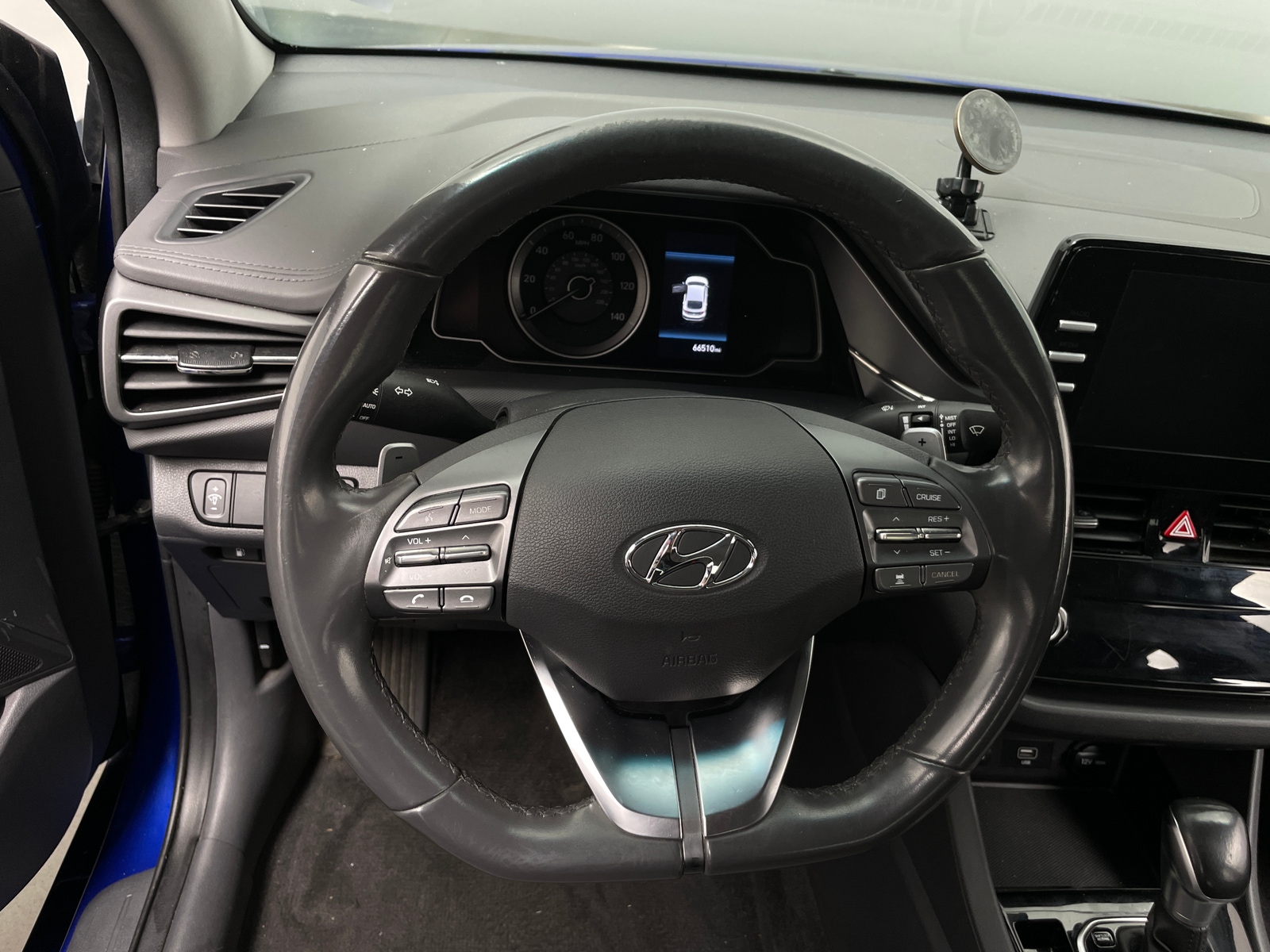 Thumbnail: 2022 Hyundai Ioniq - 5
