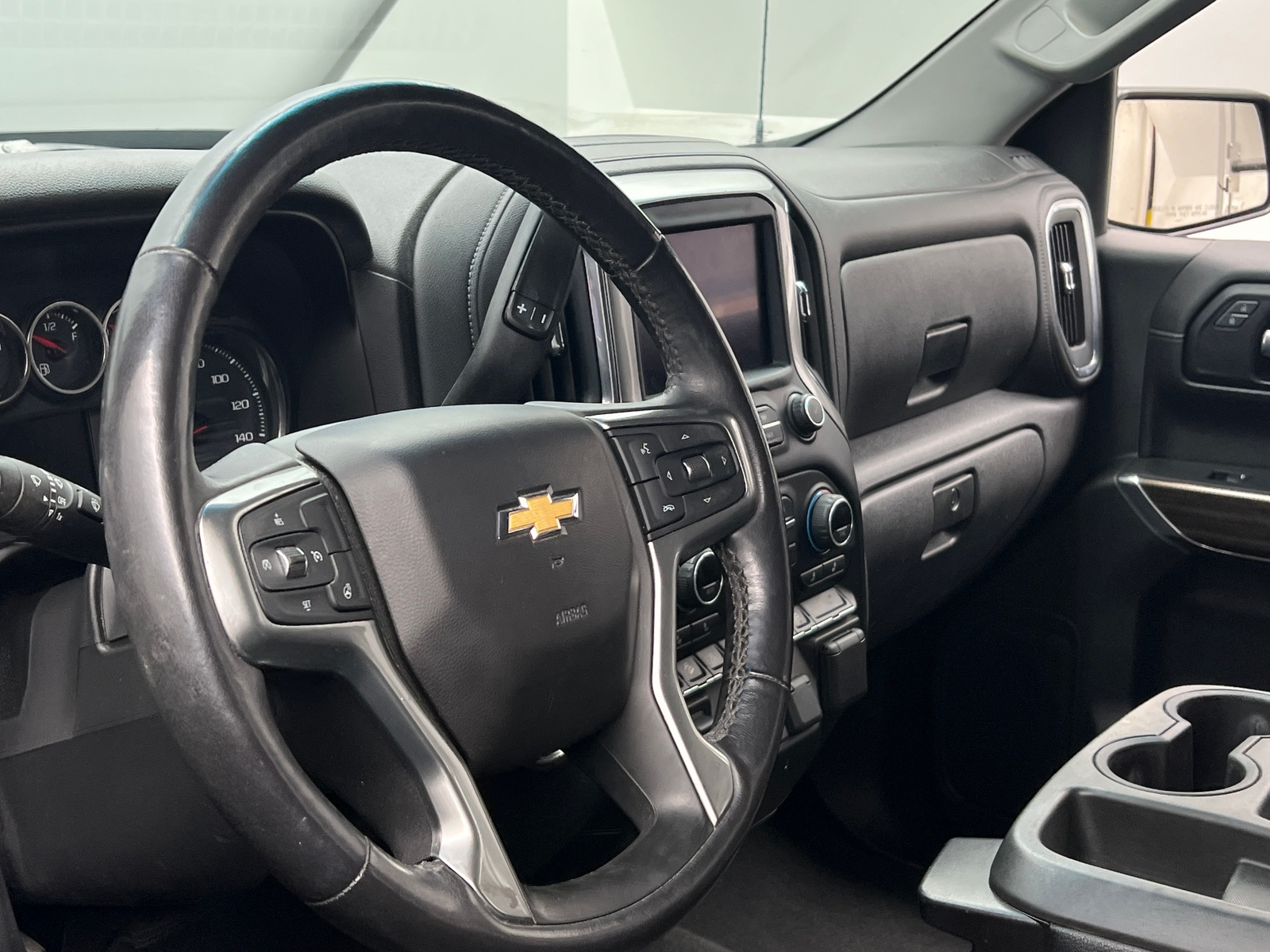Thumbnail: 2021 Chevrolet Silverado 1500 - 5