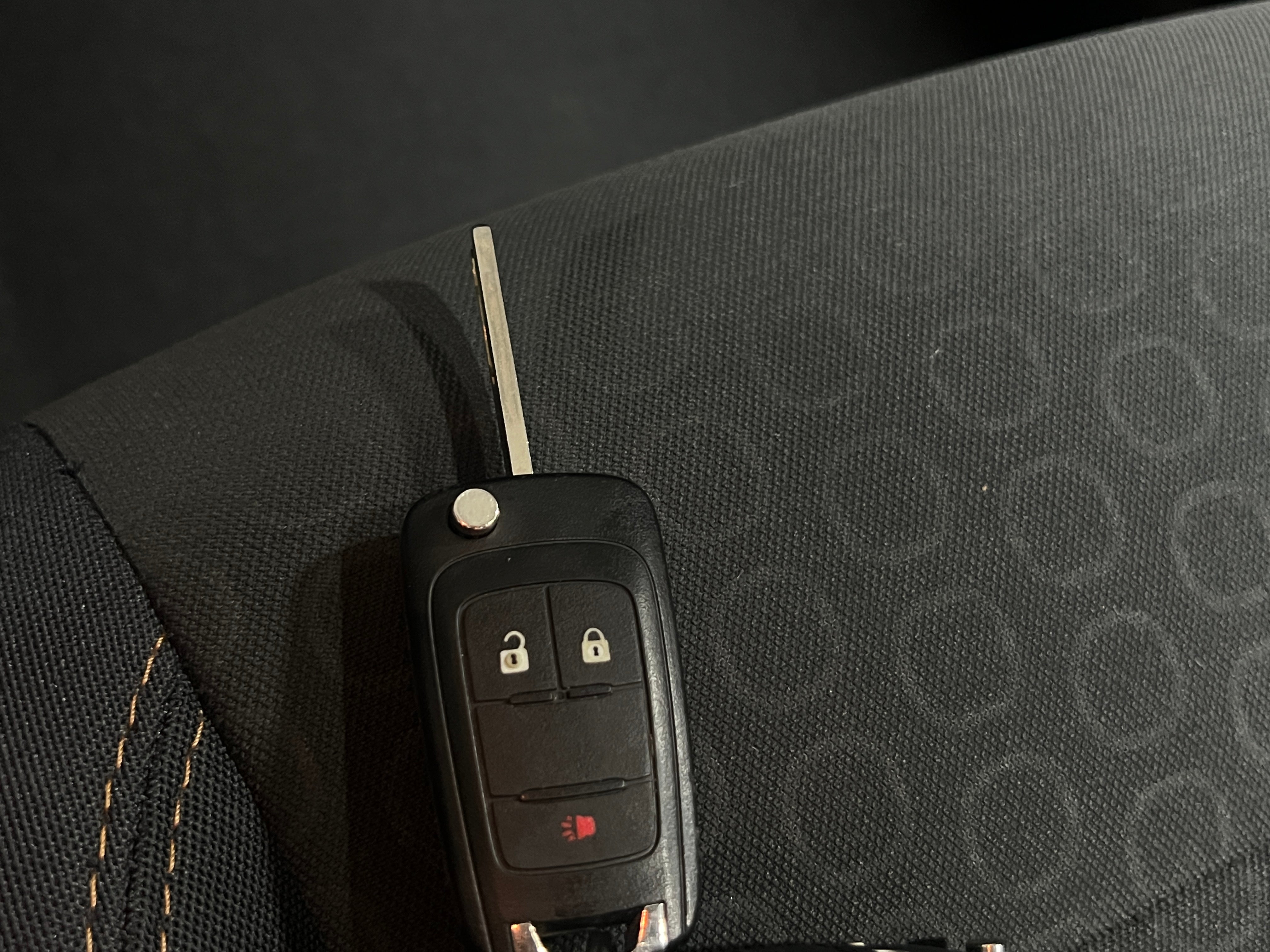 Used 2018 Chevrolet Trax LS with VIN 3GNCJKSB7JL414053 for sale in Oak Creek, WI