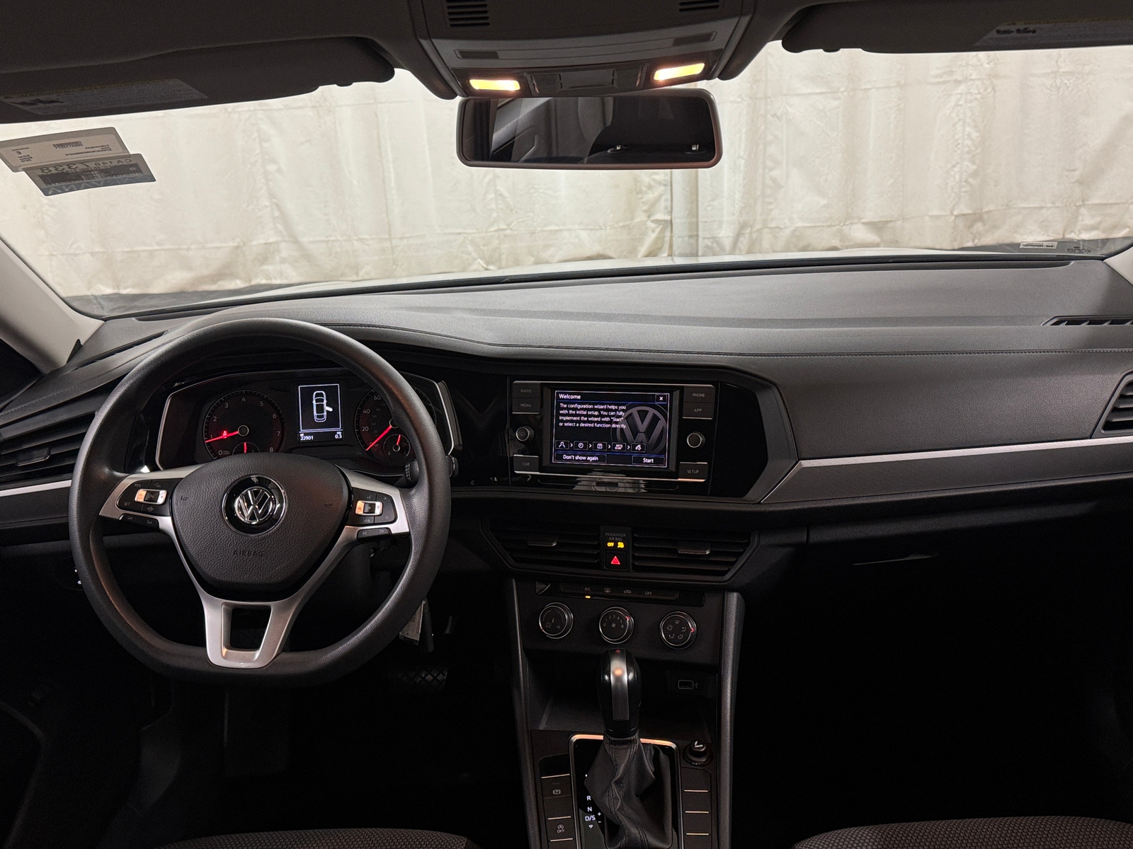 Thumbnail: 2019 Volkswagen Jetta - 3