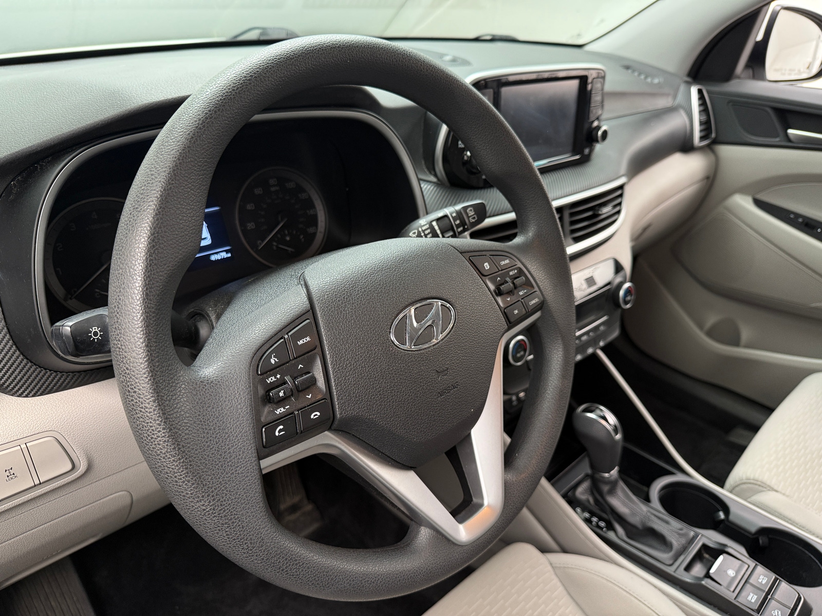 Thumbnail: 2020 Hyundai Tucson - 5