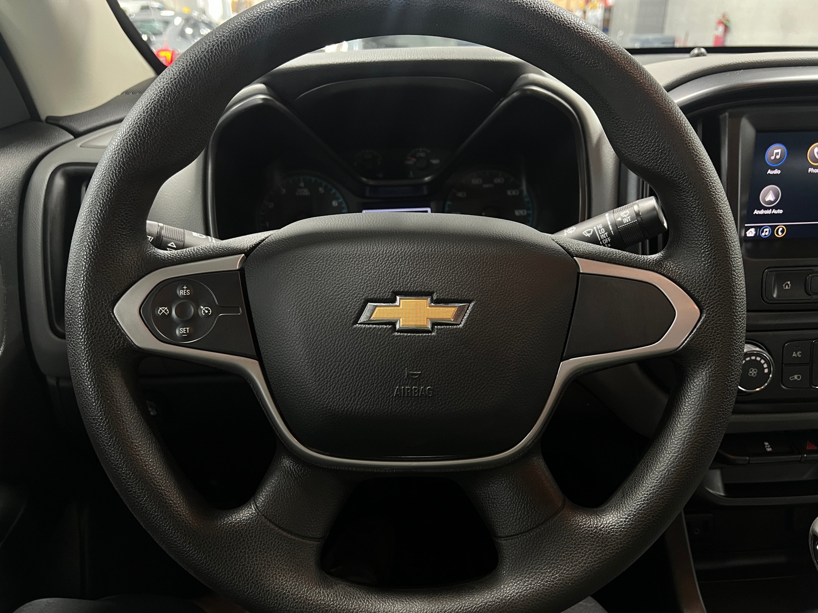 Thumbnail: 2022 Chevrolet Colorado - 5