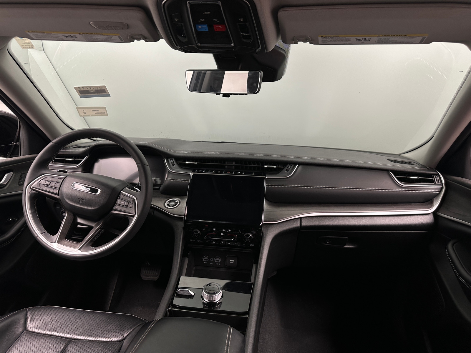 Thumbnail: 2023 Jeep Grand Cherokee L - 2