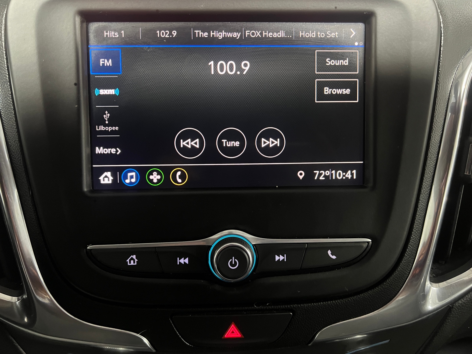 Thumbnail: 2021 Chevrolet Equinox - 4