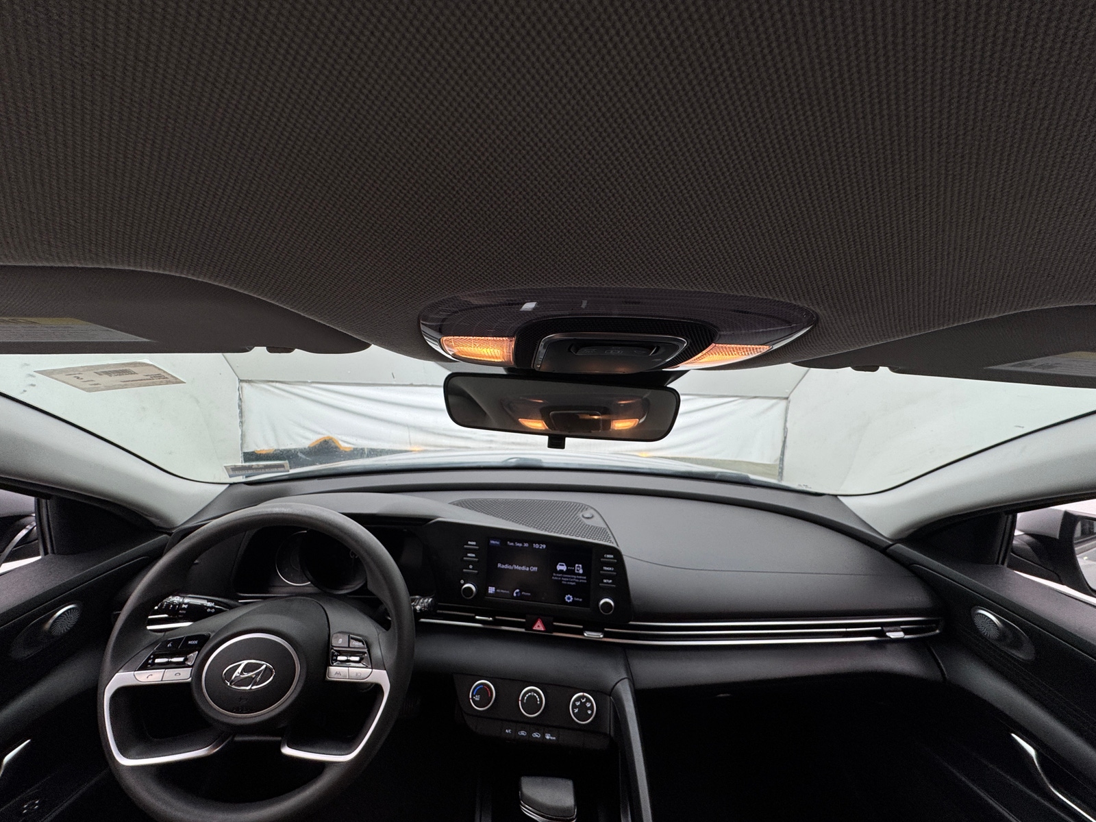 Thumbnail: 2021 Hyundai Elantra - 3