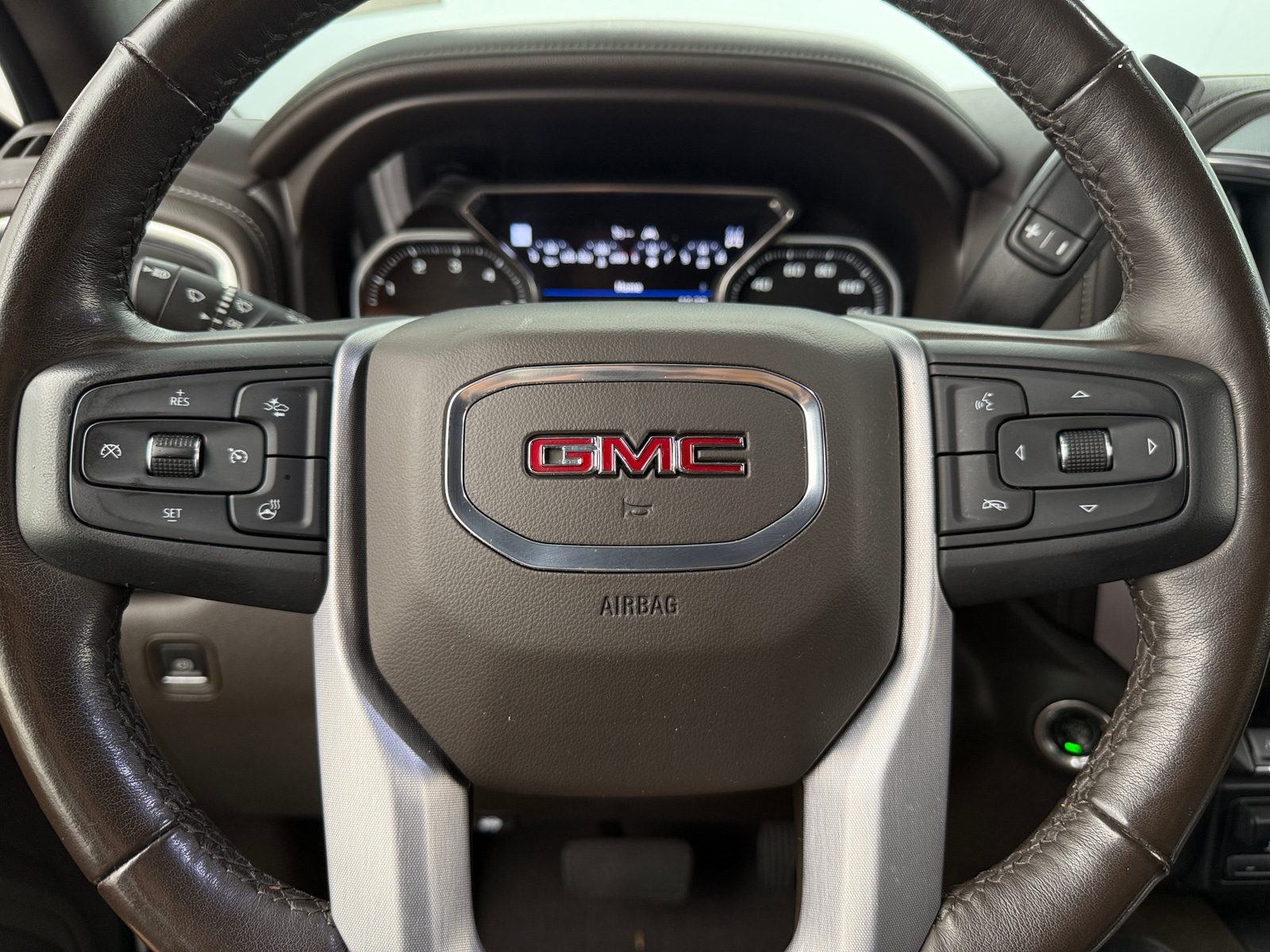 Thumbnail: 2021 GMC Sierra 1500 - 4