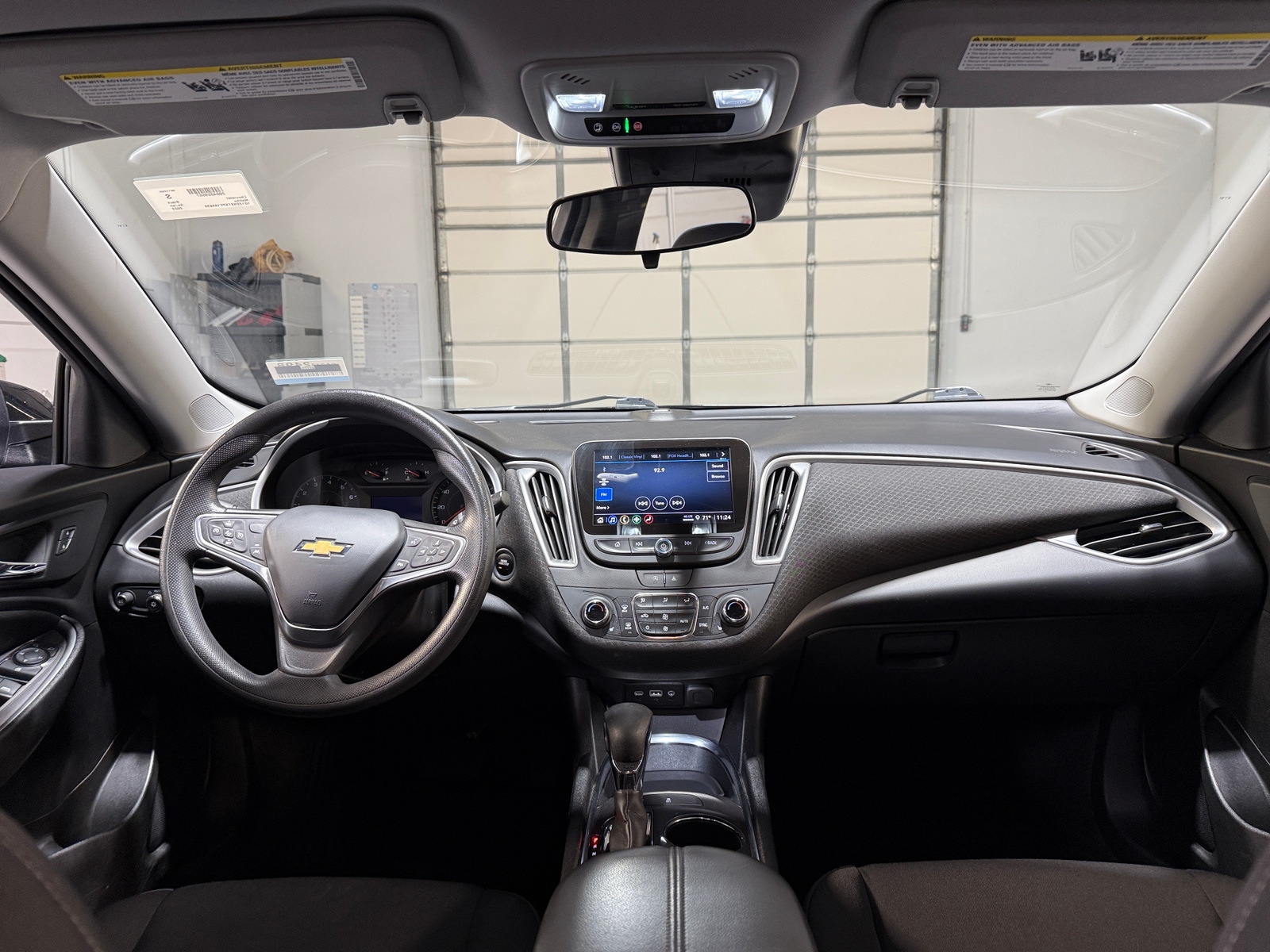 Thumbnail: 2023 Chevrolet Malibu - 3