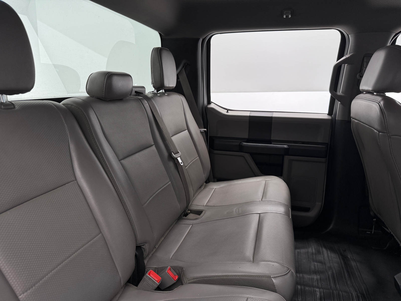 Thumbnail: 2019 Ford Econoline - 6