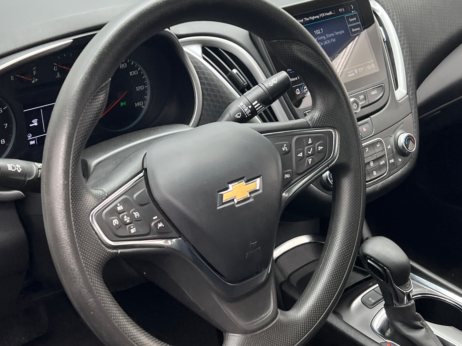 Thumbnail: 2024 Chevrolet Malibu - 5