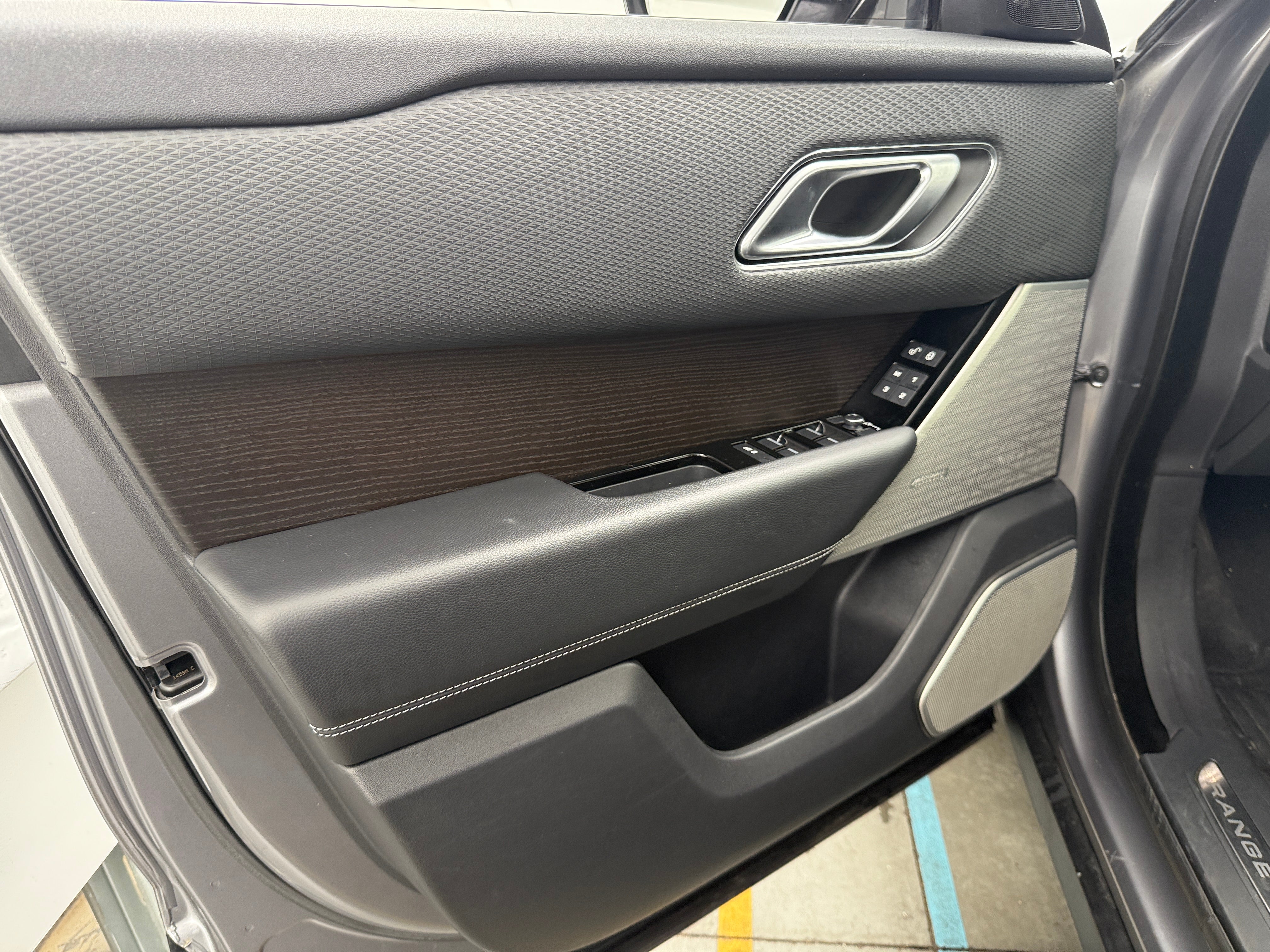 2020 Land Rover Range Rover Velar