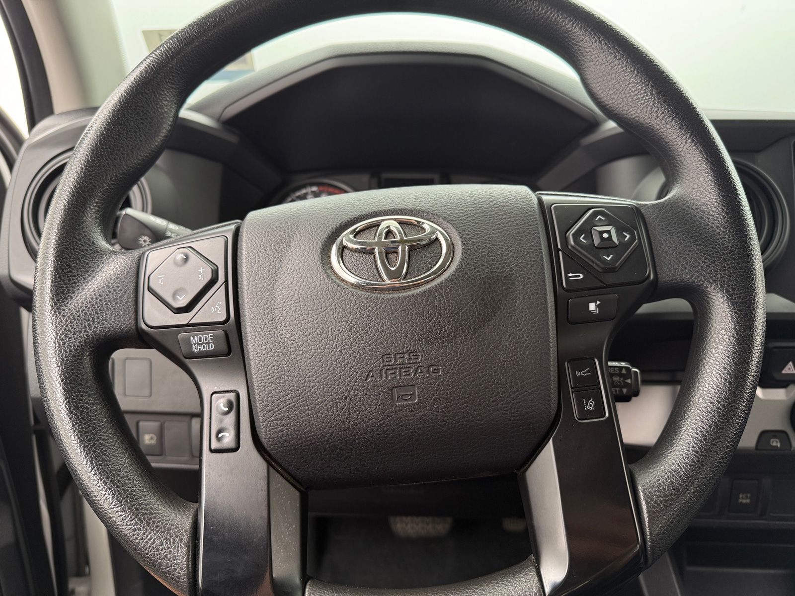 Thumbnail: 2021 Toyota Tacoma - 4