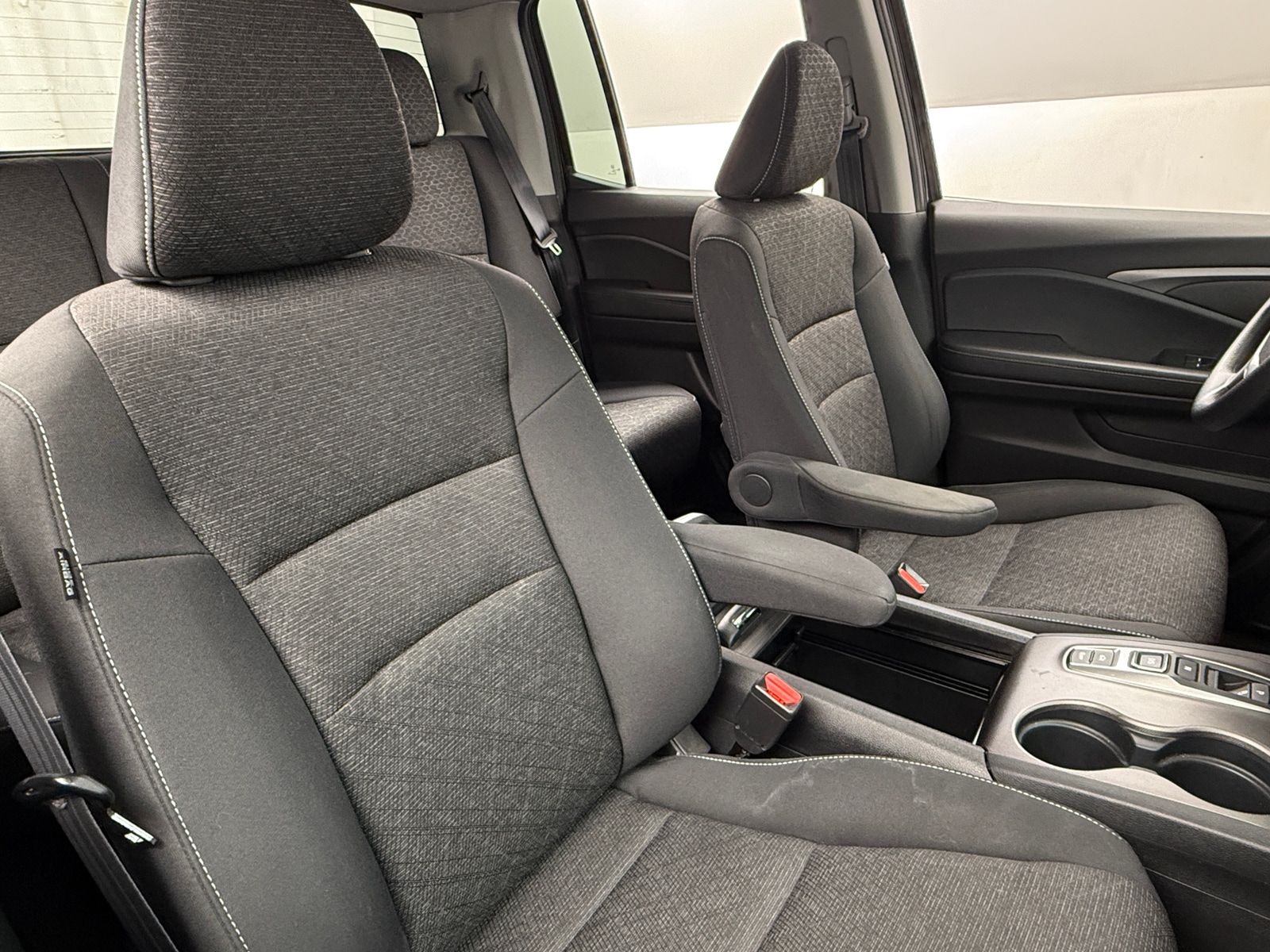 Thumbnail: 2023 Honda Ridgeline - 2