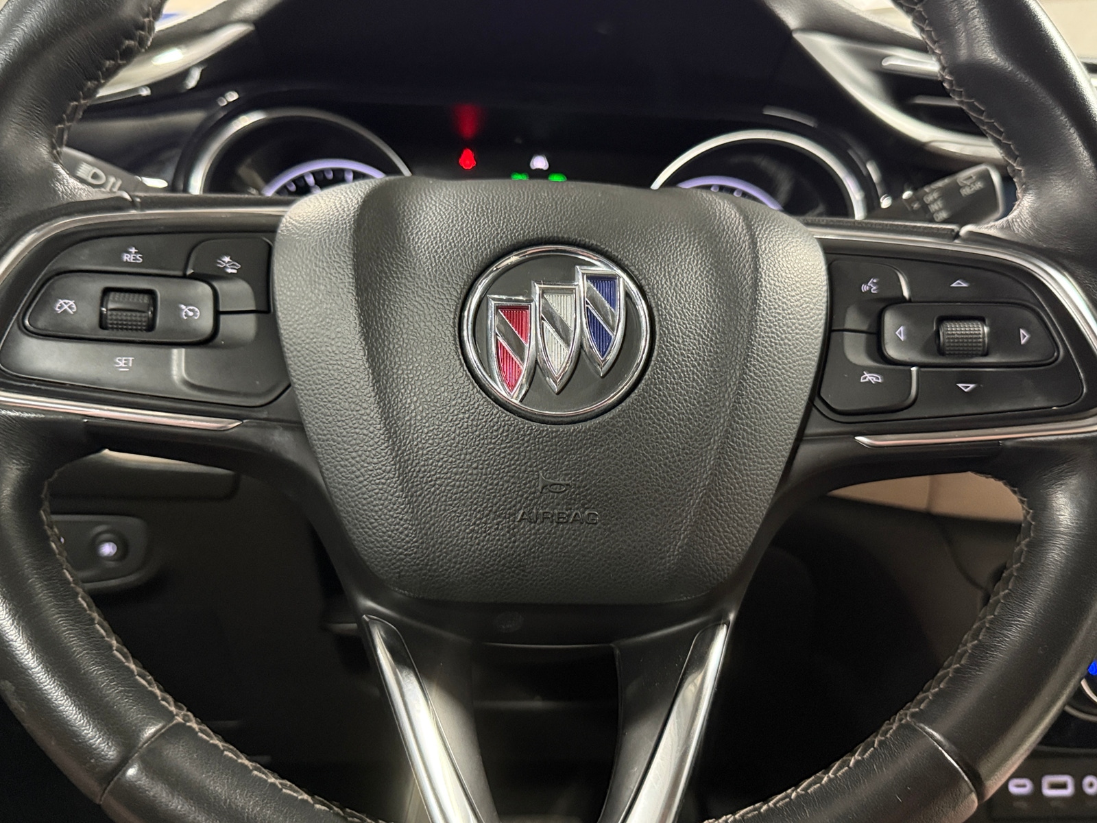 Thumbnail: 2021 Buick Encore GX - 5