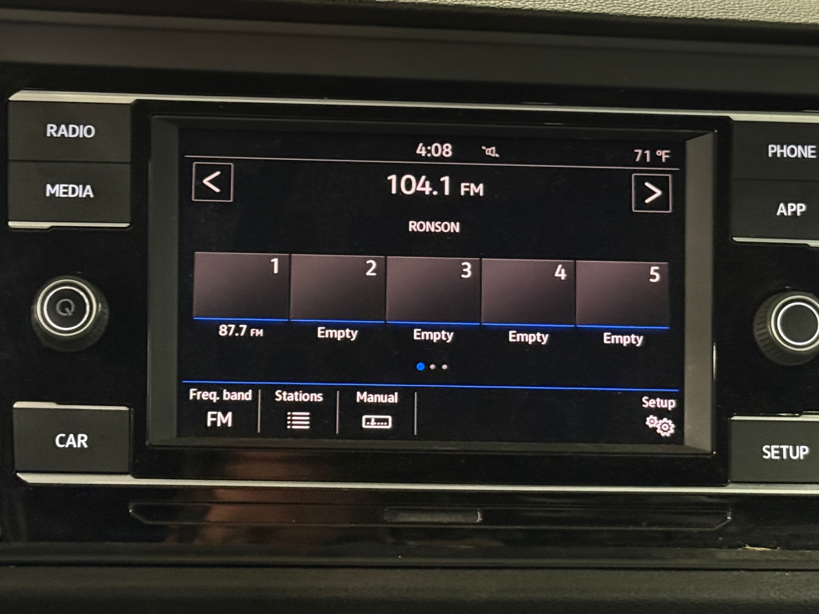 Thumbnail: 2019 Volkswagen Jetta - 3
