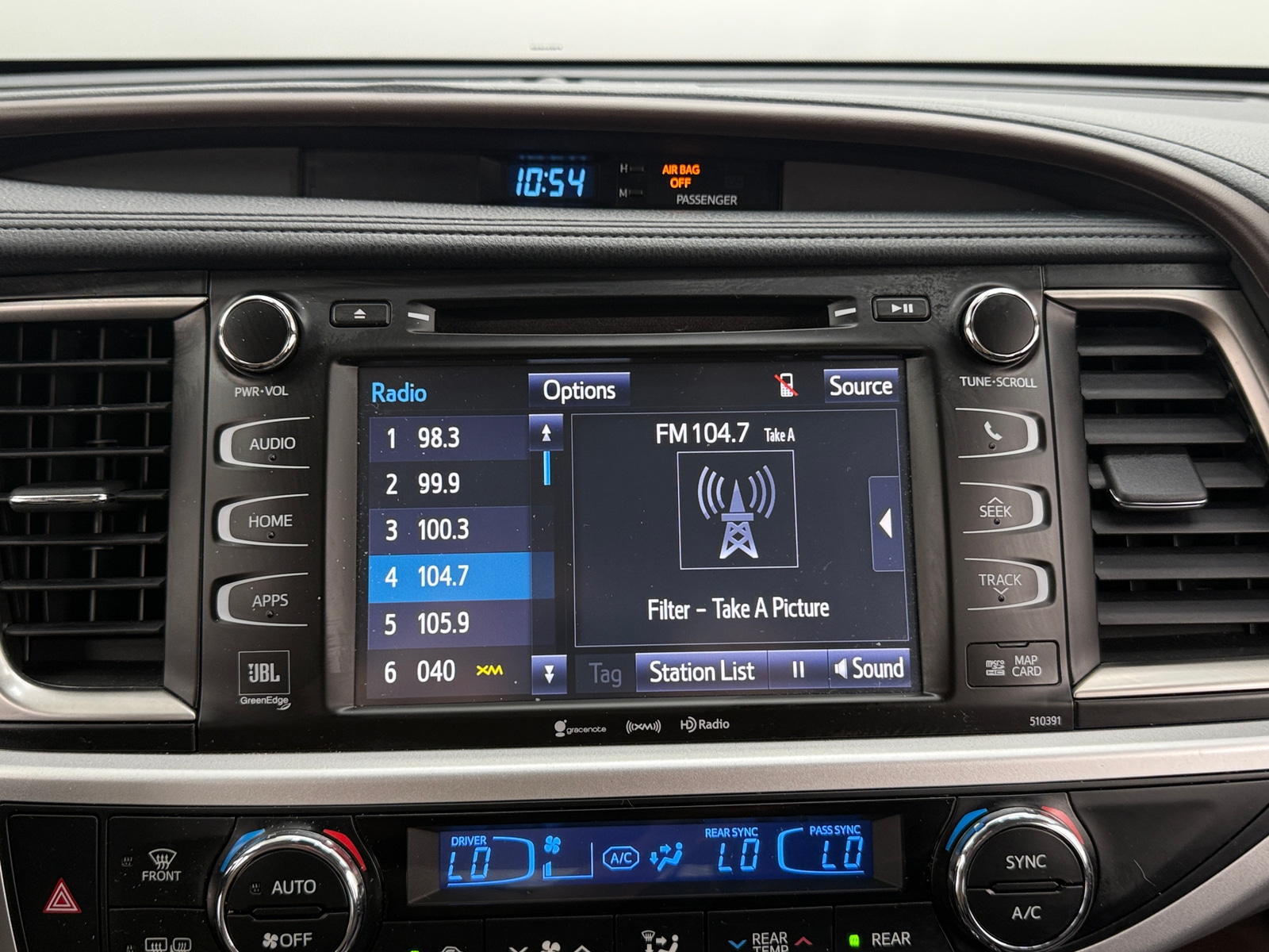 Thumbnail: 2019 Toyota Highlander - 3