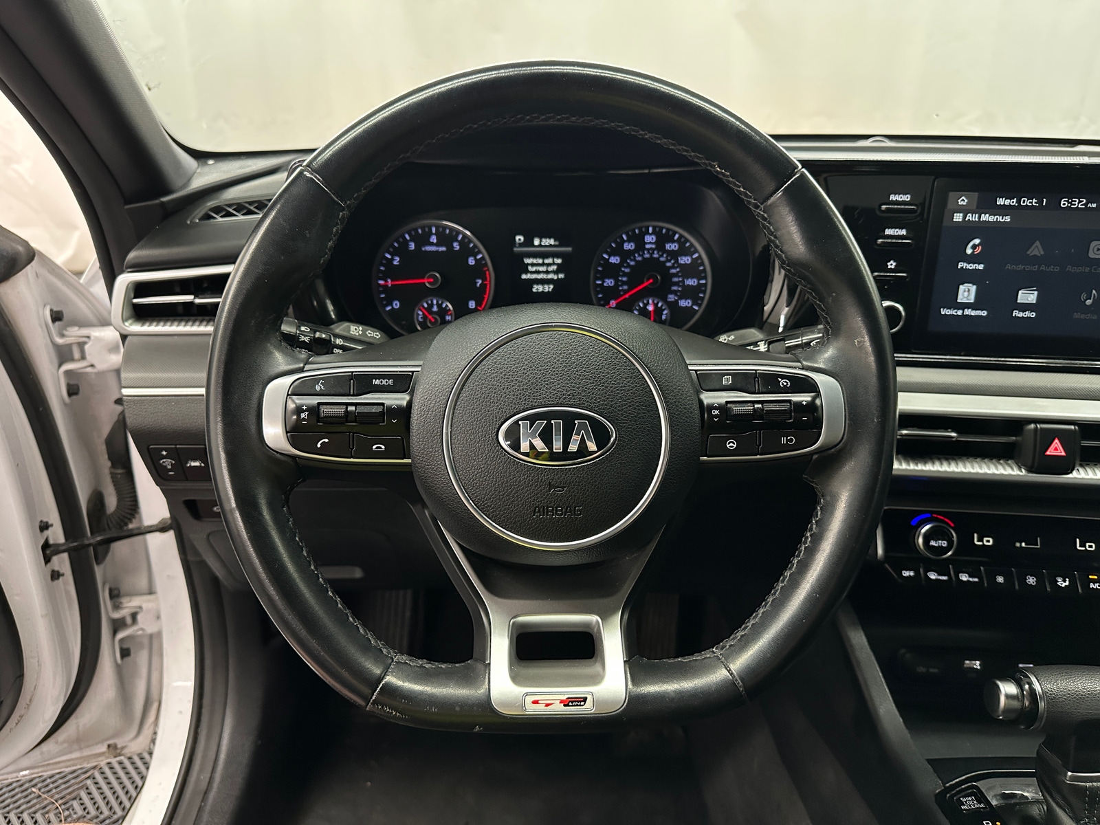 Thumbnail: 2021 Kia K5 - 4