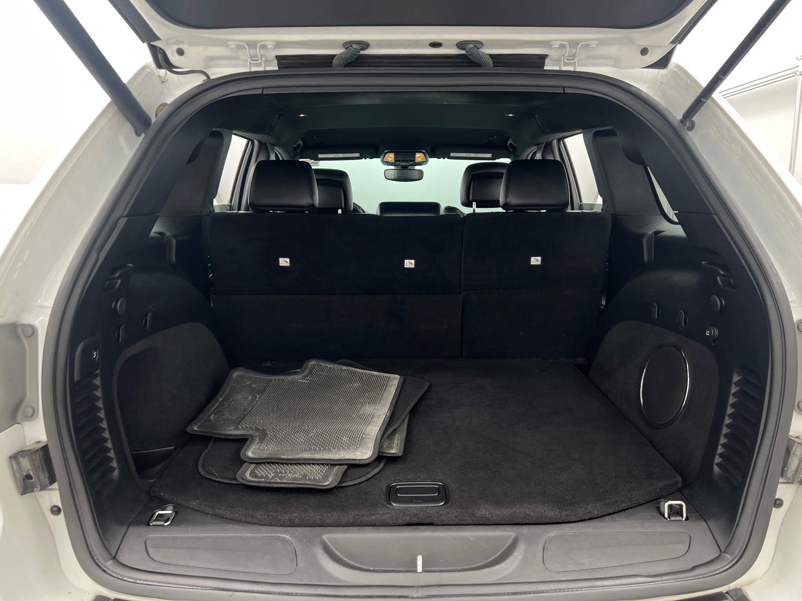 Thumbnail: 2019 Jeep Grand Cherokee - 7