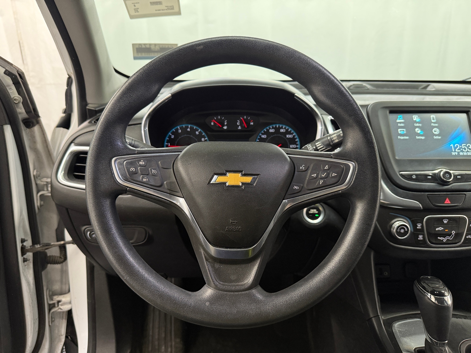 Thumbnail: 2018 Chevrolet Equinox - 5