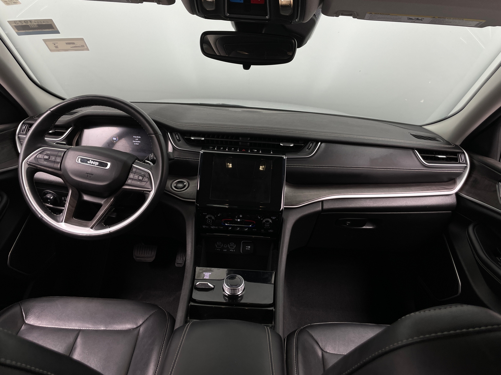 Thumbnail: 2022 Jeep Grand Cherokee L - 2