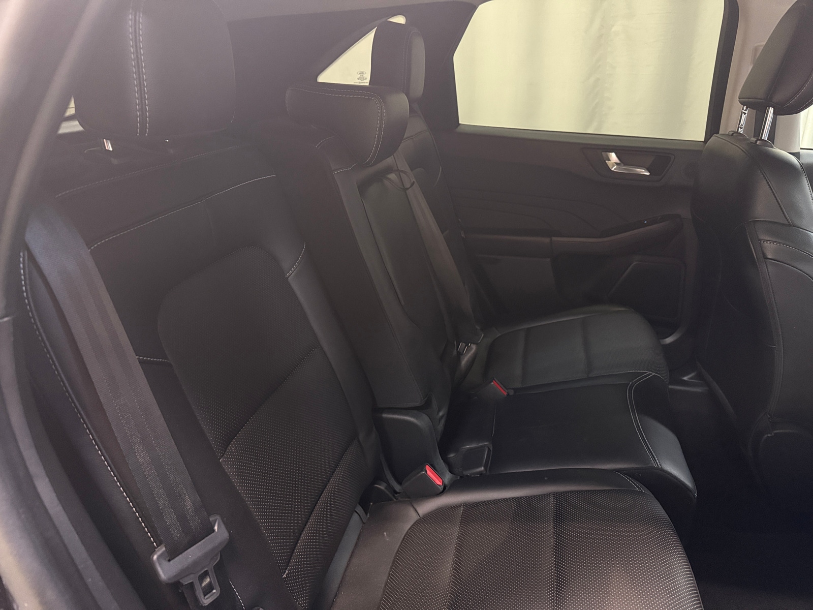 Thumbnail: 2021 Ford Escape - 5
