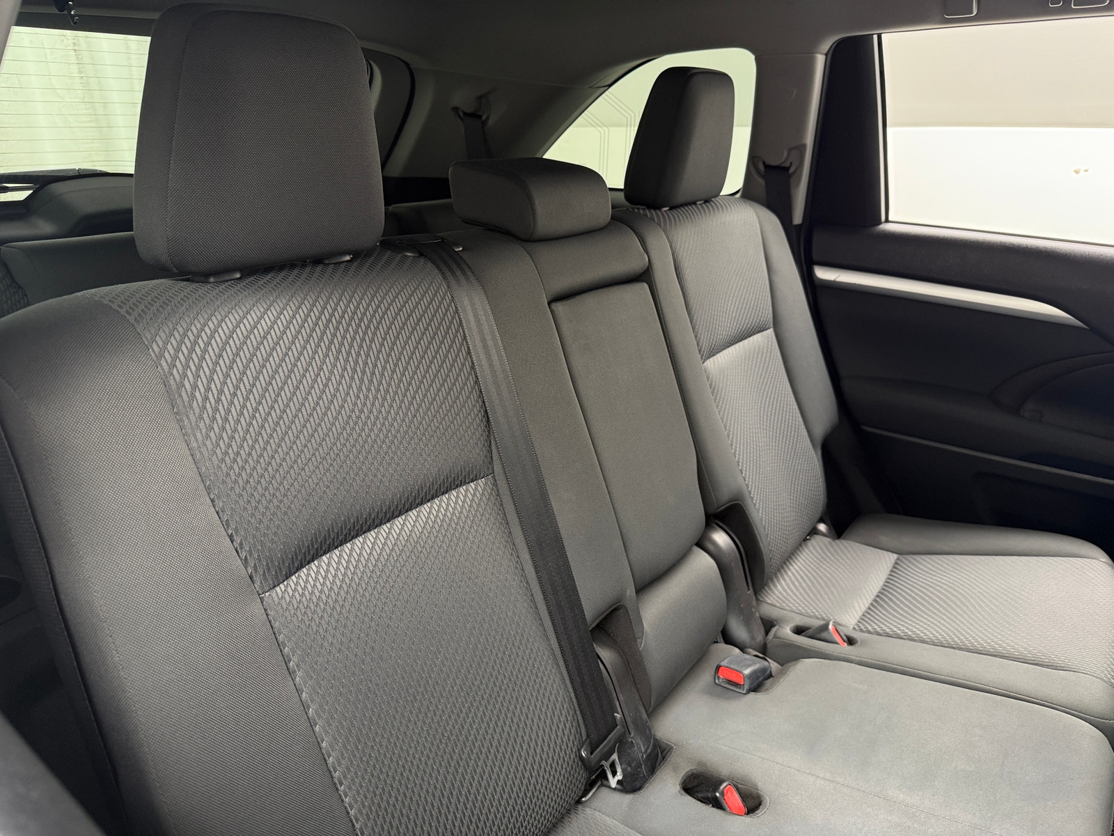 Thumbnail: 2019 Toyota Highlander - 6